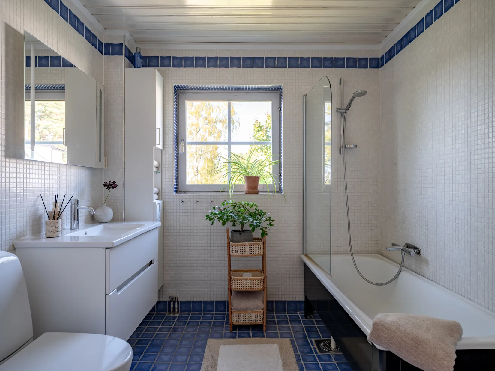 Radhus, Sagovägen 7B, Enebyberg, Danderyd