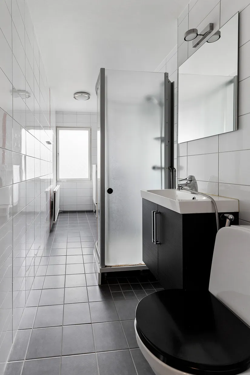 Bostadsrätt, Hjortronvägen 27, 1 tr, Tibble, Upplands-Bro