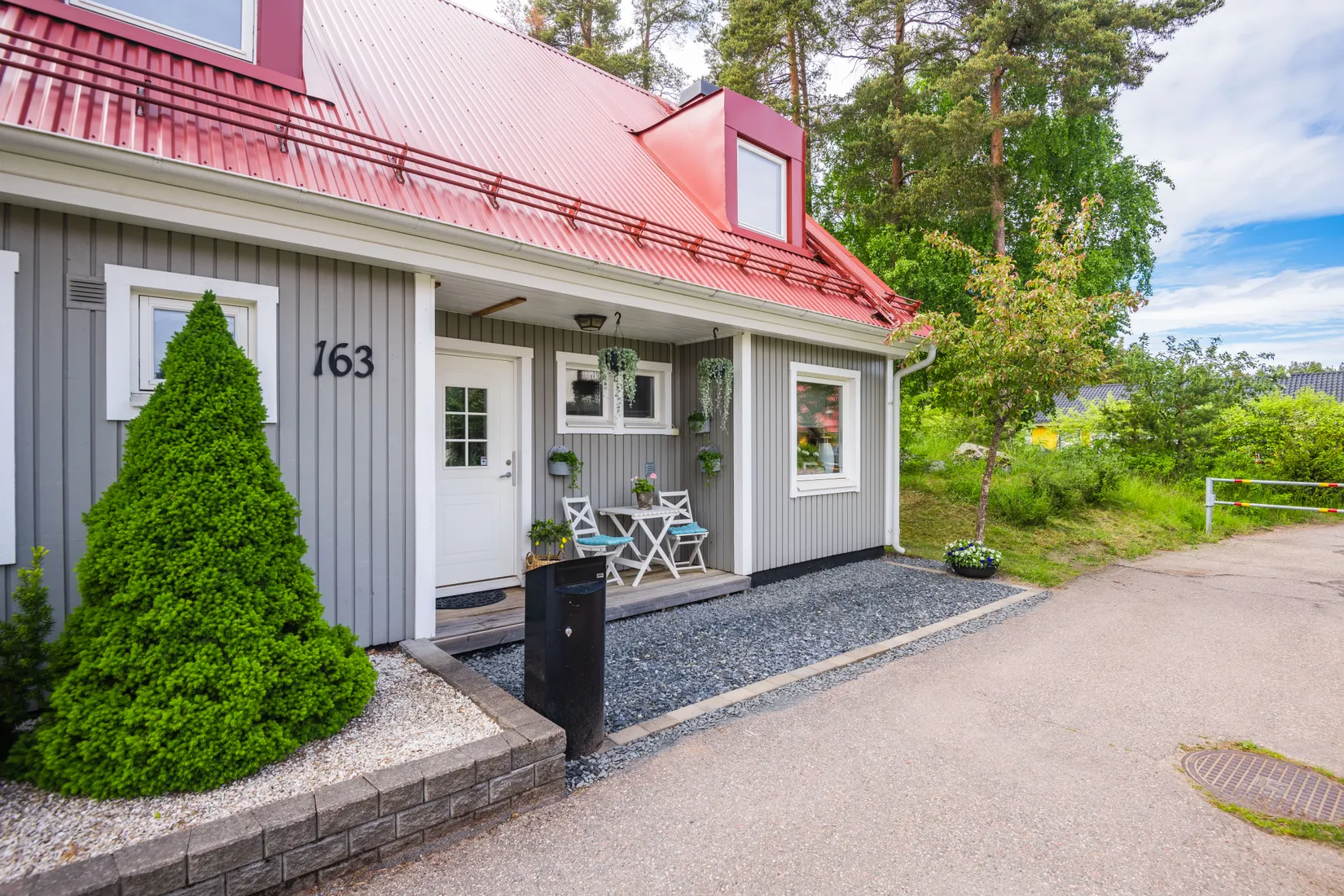 Radhus, Myrbackavändan 163, Södra Bomhus, Gävle