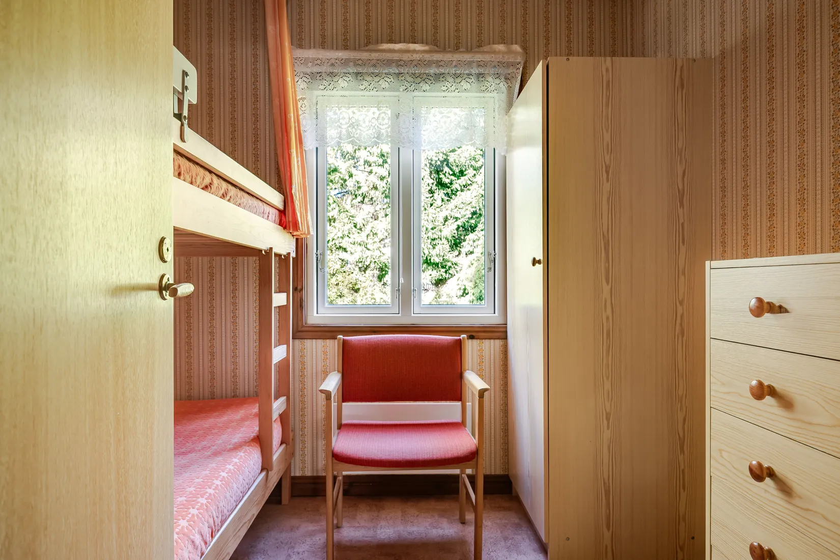 Villa, Gullvivestigen 10, Nästorp, Katrineholm