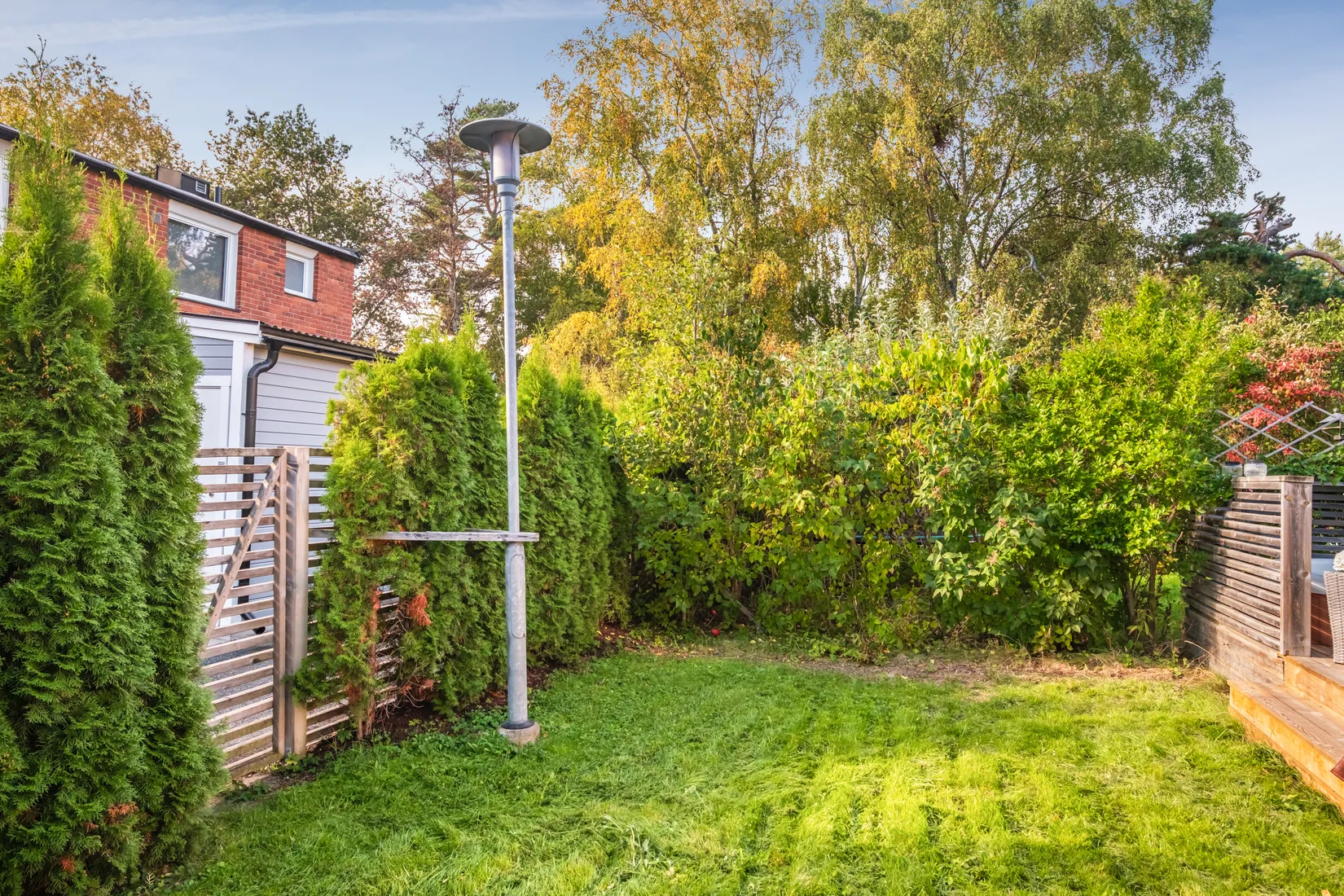 Radhus, Skebokvarnsvägen 168, Bandhagen, Stockholm