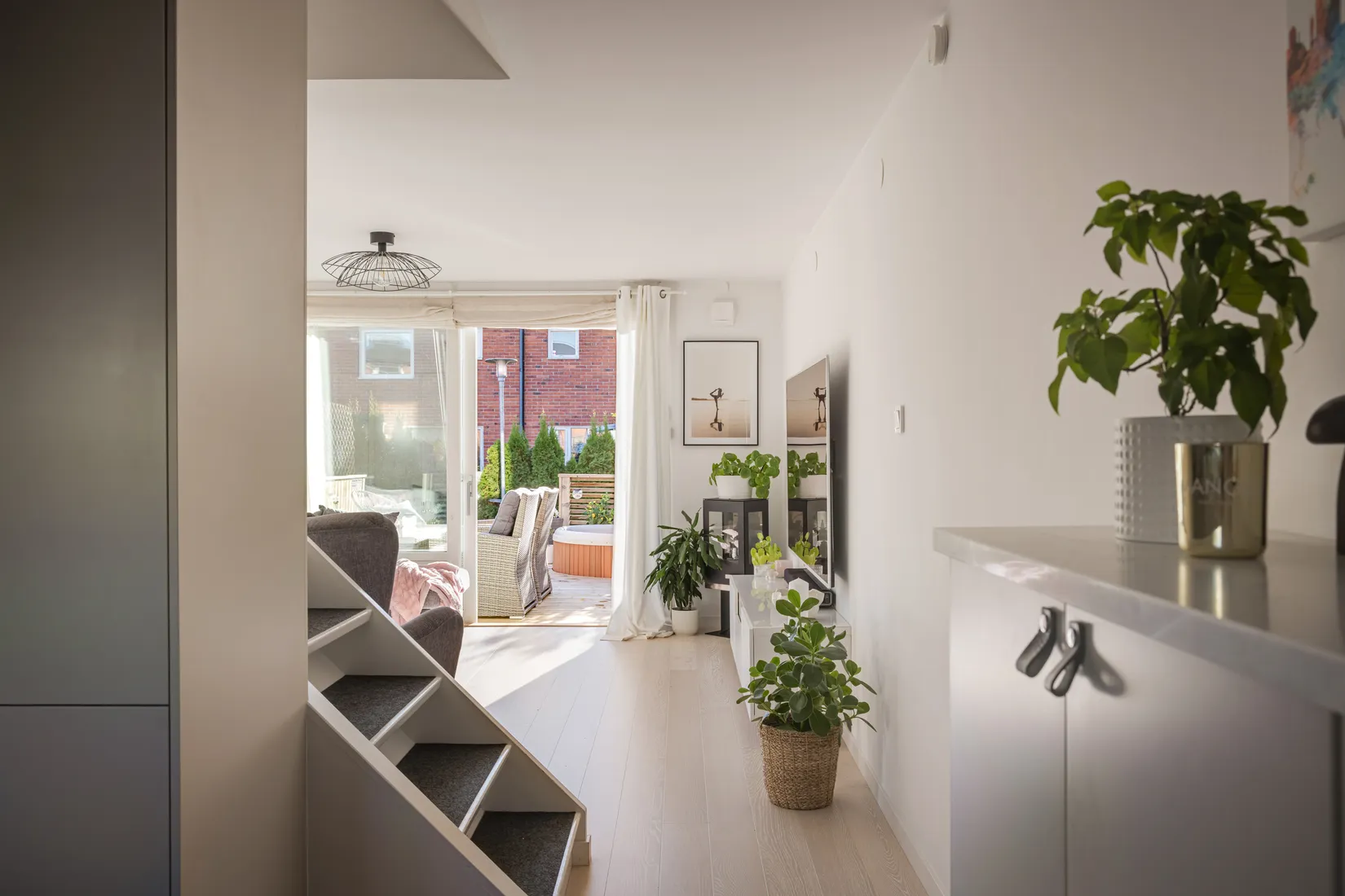 Radhus, Skebokvarnsvägen 168, Bandhagen, Stockholm