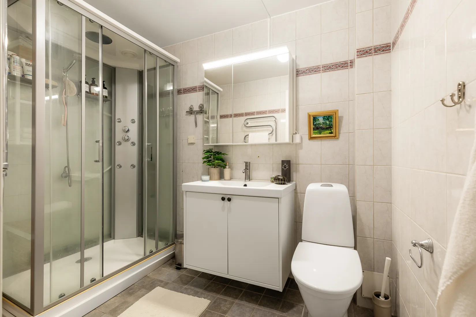 Bostadsrätt, Kristallstigen 3, Lillsjön, Upplands-Bro