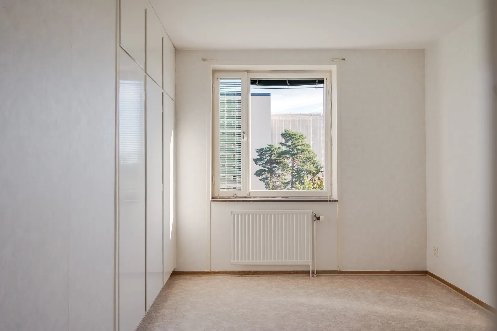 Bostadsrätt, Medsolsbacken 15, Hässelby strand, Stockholm