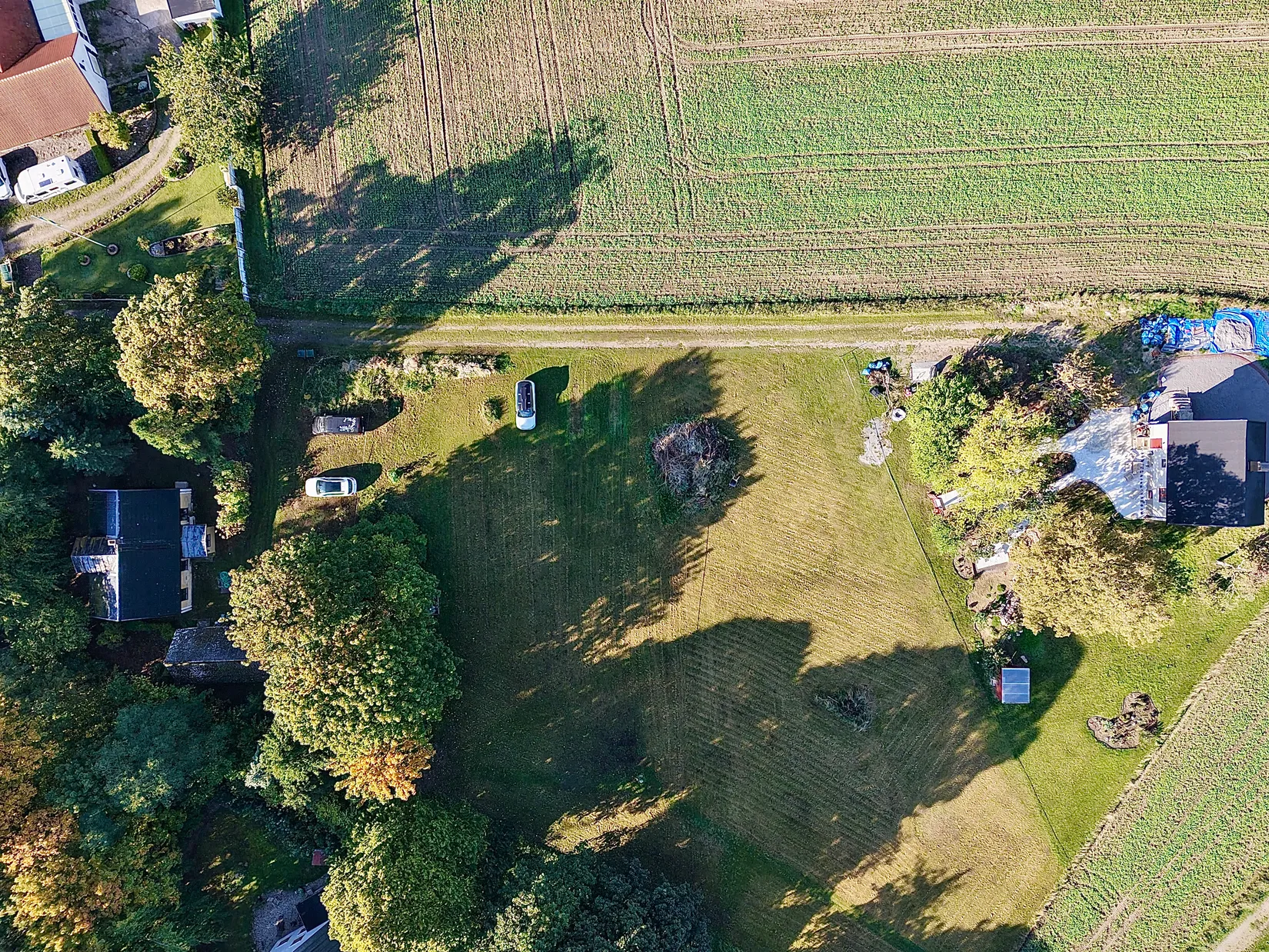 Villa, Högt och vackert läge med vy över böljande åkerlandskap vid Nybroån, Svenstorp, Ystad
