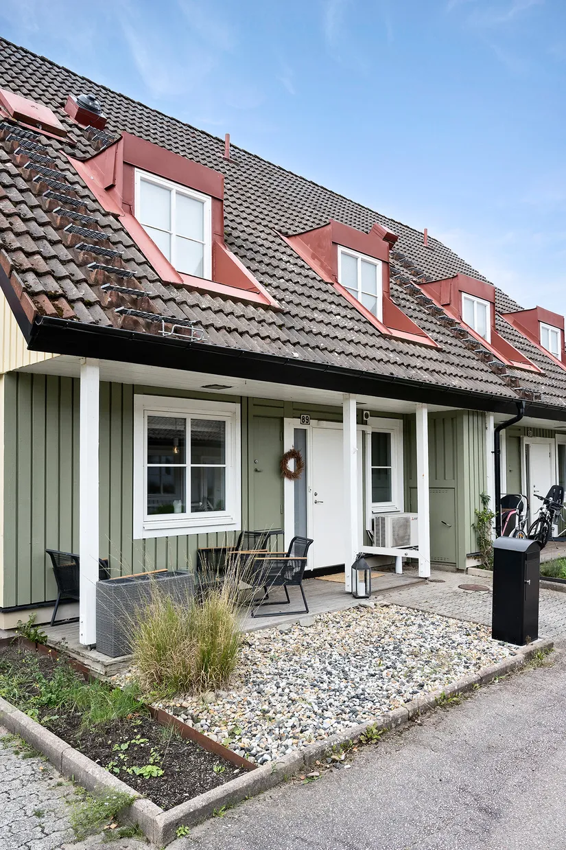 Radhus, Bildhuggarevägen 89, Bäckagård, Halmstad