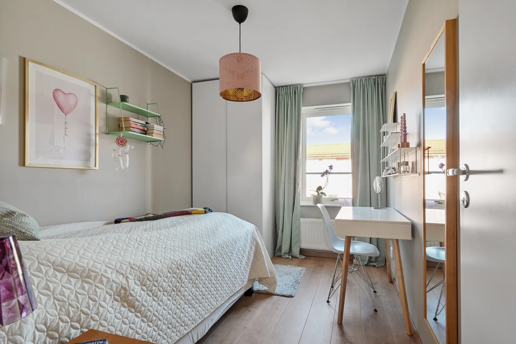Radhus, Neptunigränd 47, Prästgårdsmarken/Prästhagen, Upplands Väsby