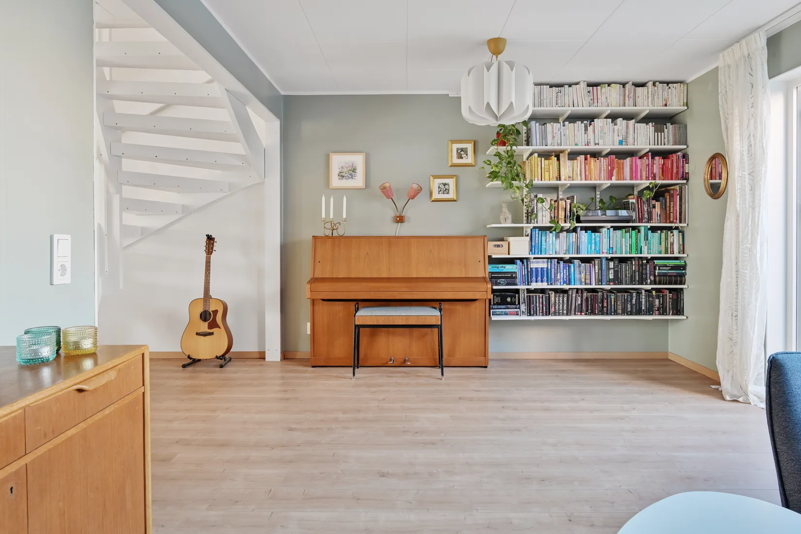 Radhus, Neptunigränd 47, Prästgårdsmarken/Prästhagen, Upplands Väsby
