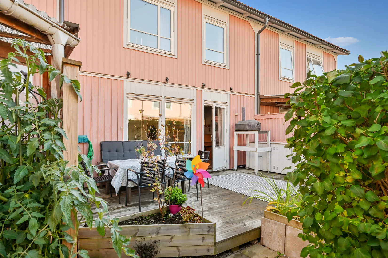 Radhus, Neptunigränd 47, Prästgårdsmarken/Prästhagen, Upplands Väsby