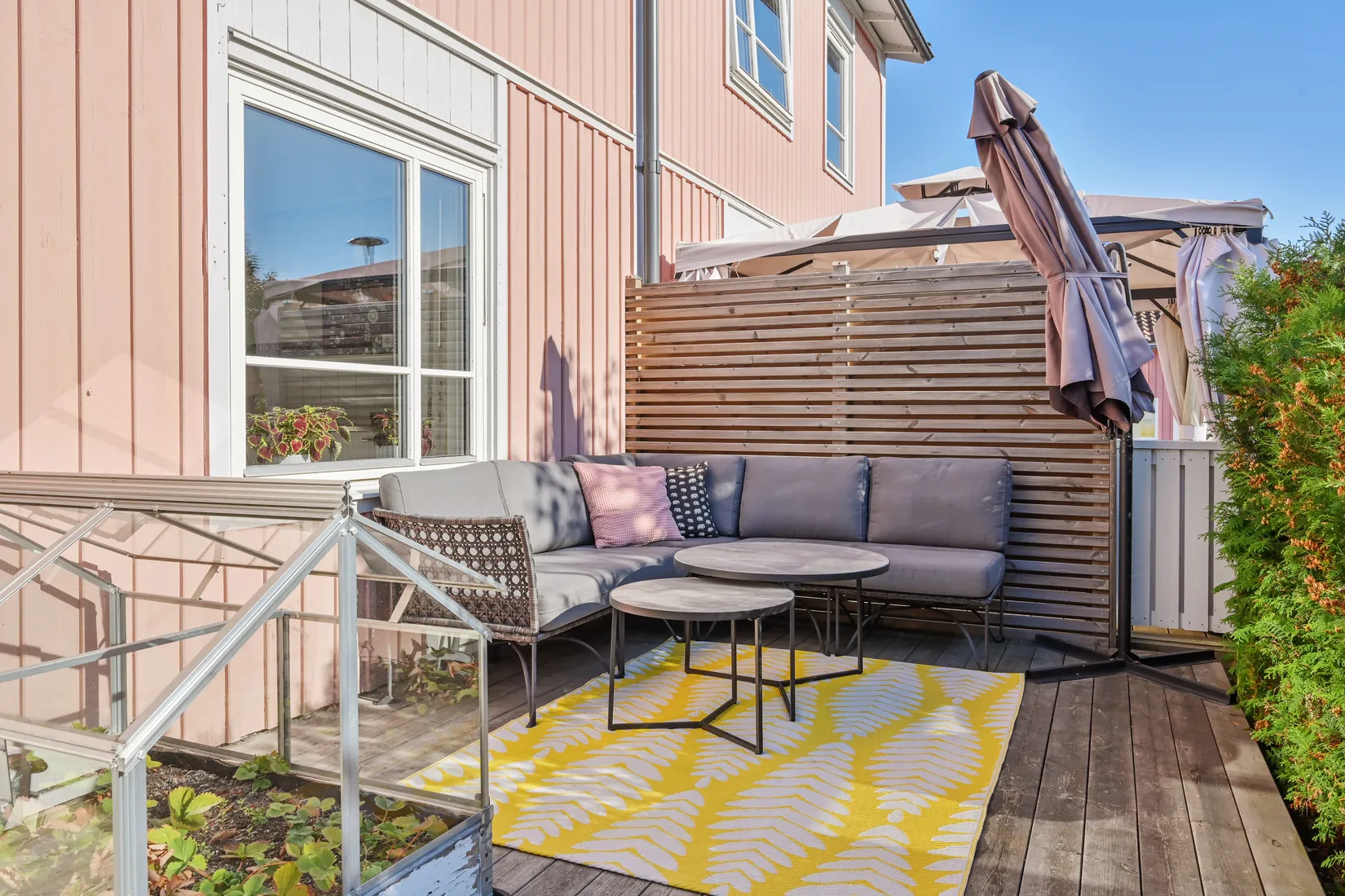 Radhus, Neptunigränd 47, Prästgårdsmarken/Prästhagen, Upplands Väsby