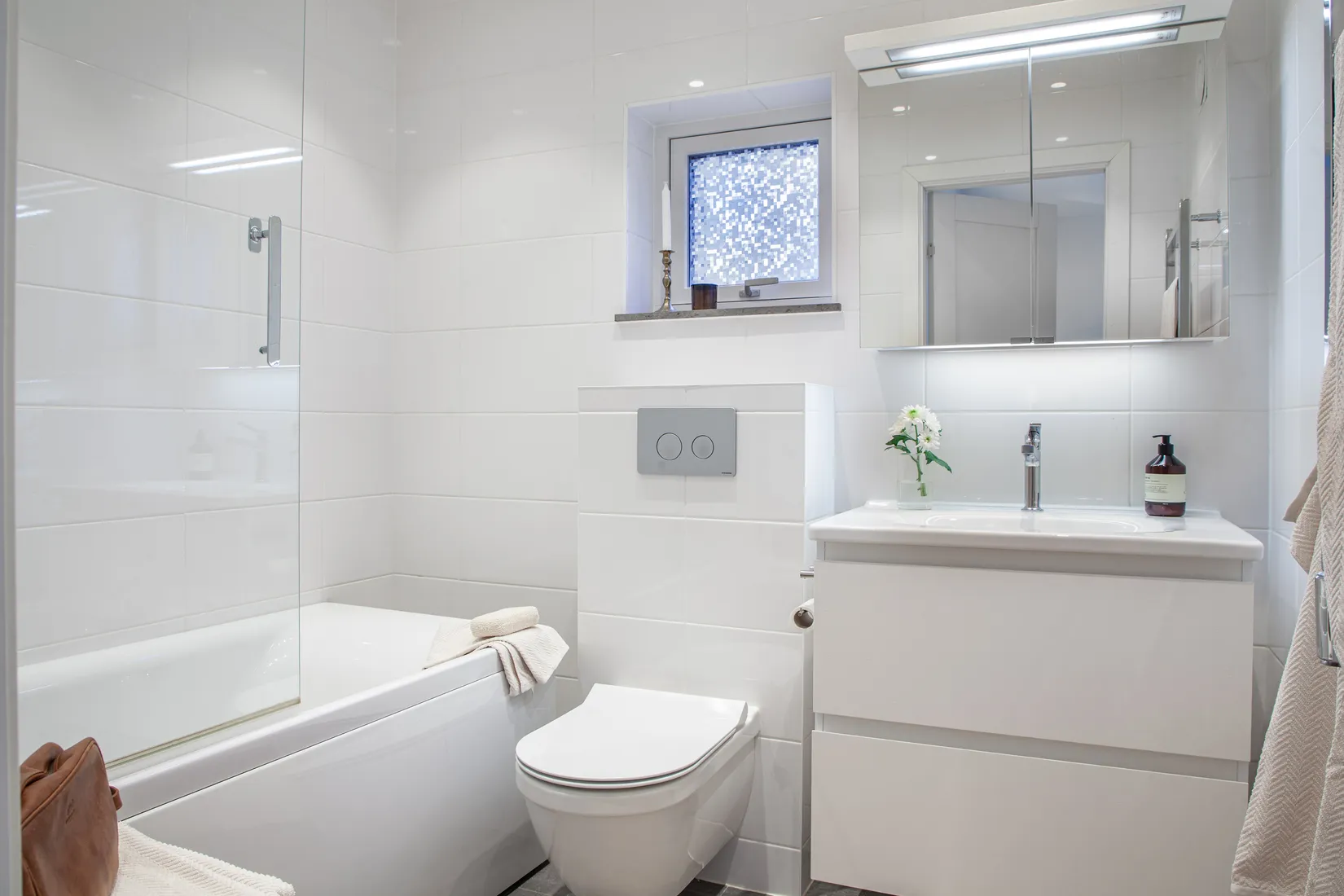Radhus, Bastenshällsvägen 11, Arnö, Nyköping