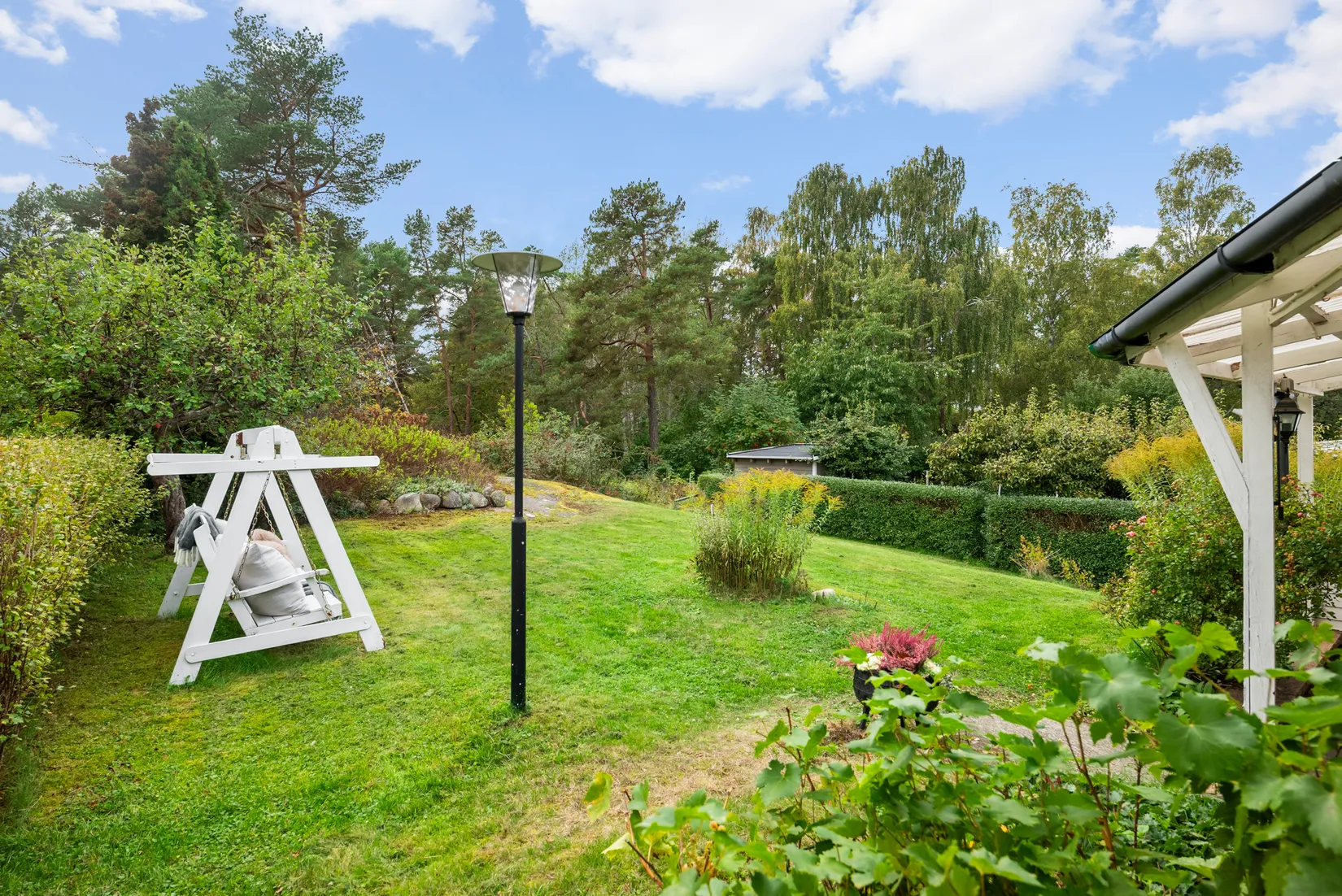 Radhus, Friherregatan 107, Hässelby Gård, Stockholm