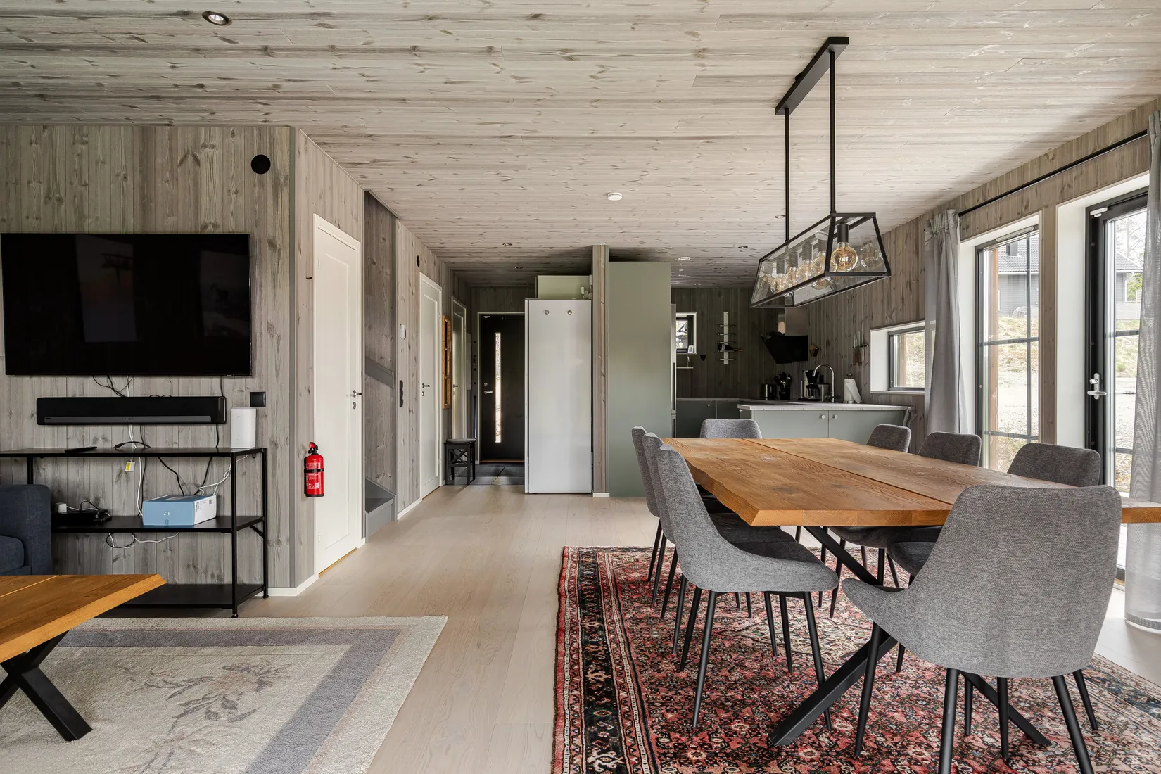 Villa, Galateavägen 1, Solsidan, Storhogna, Berg