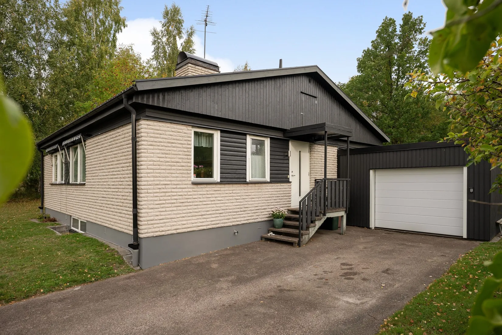 Villa, Virdegatan 8, Centralt, Emmaboda