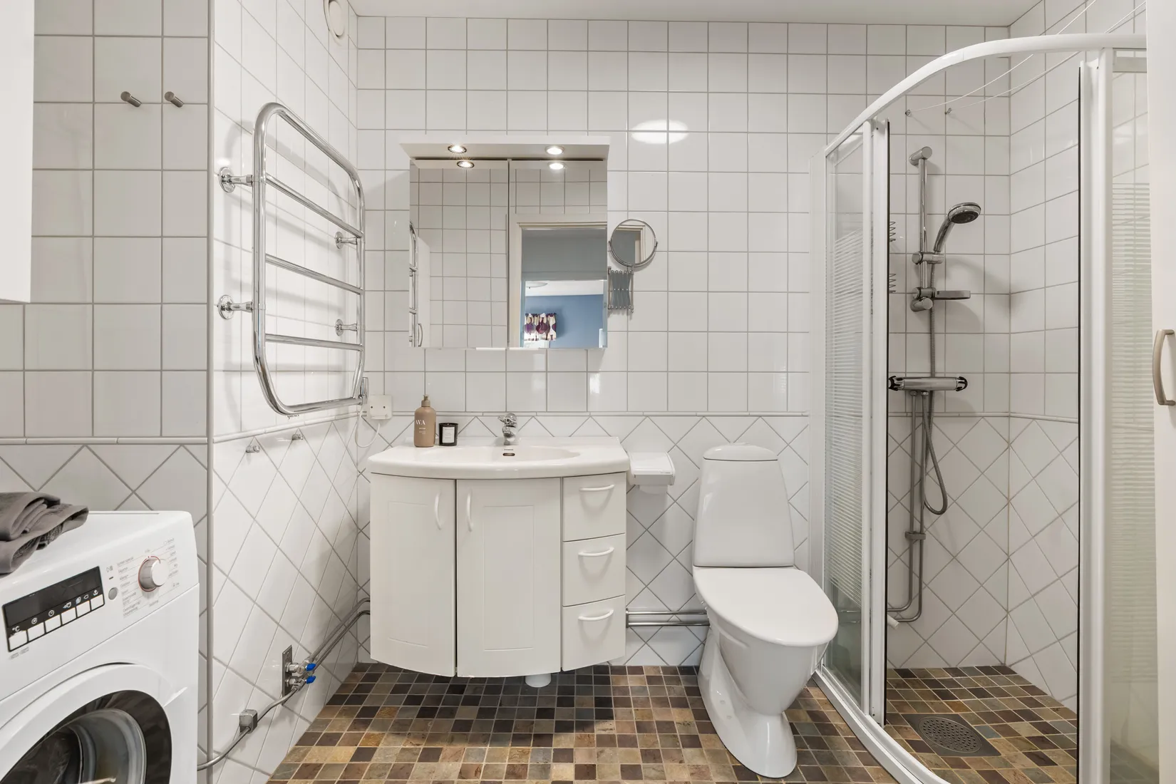 Bostadsrätt, Institutsvägen 3, Haga, Sundsvall