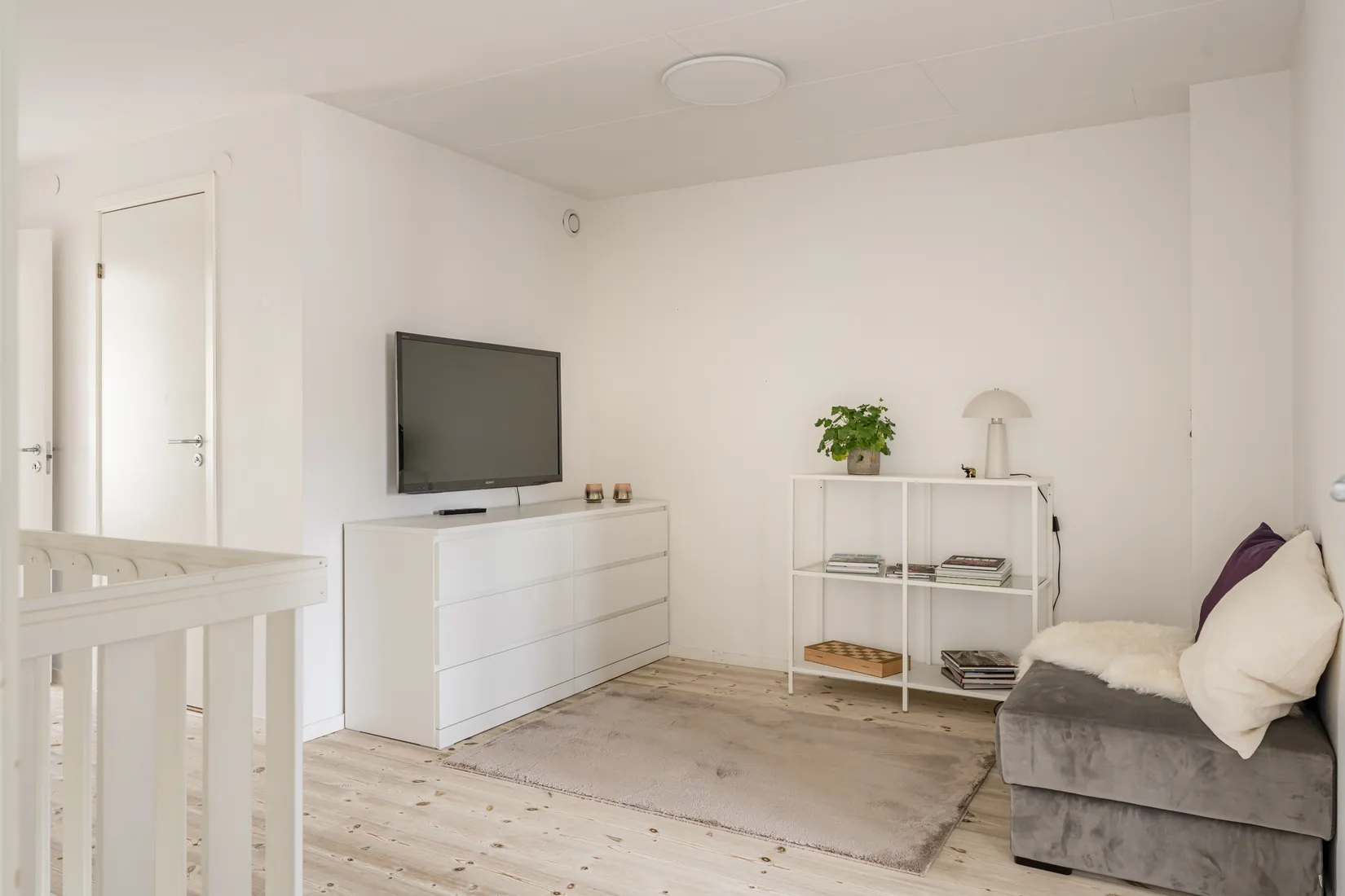 Radhus, Ledungsvägen 5G, Täby kyrkby, Täby