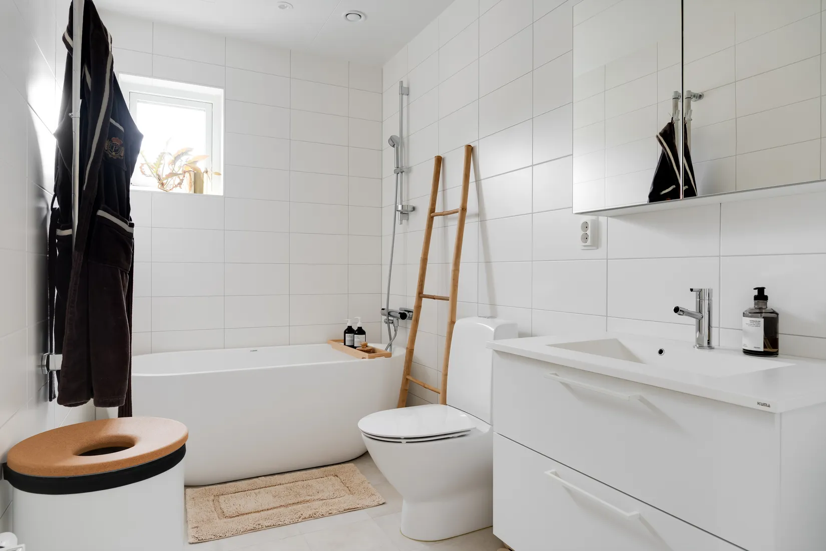Radhus, Södra Kvickvägen 22, Havsbaden, Ängelholm