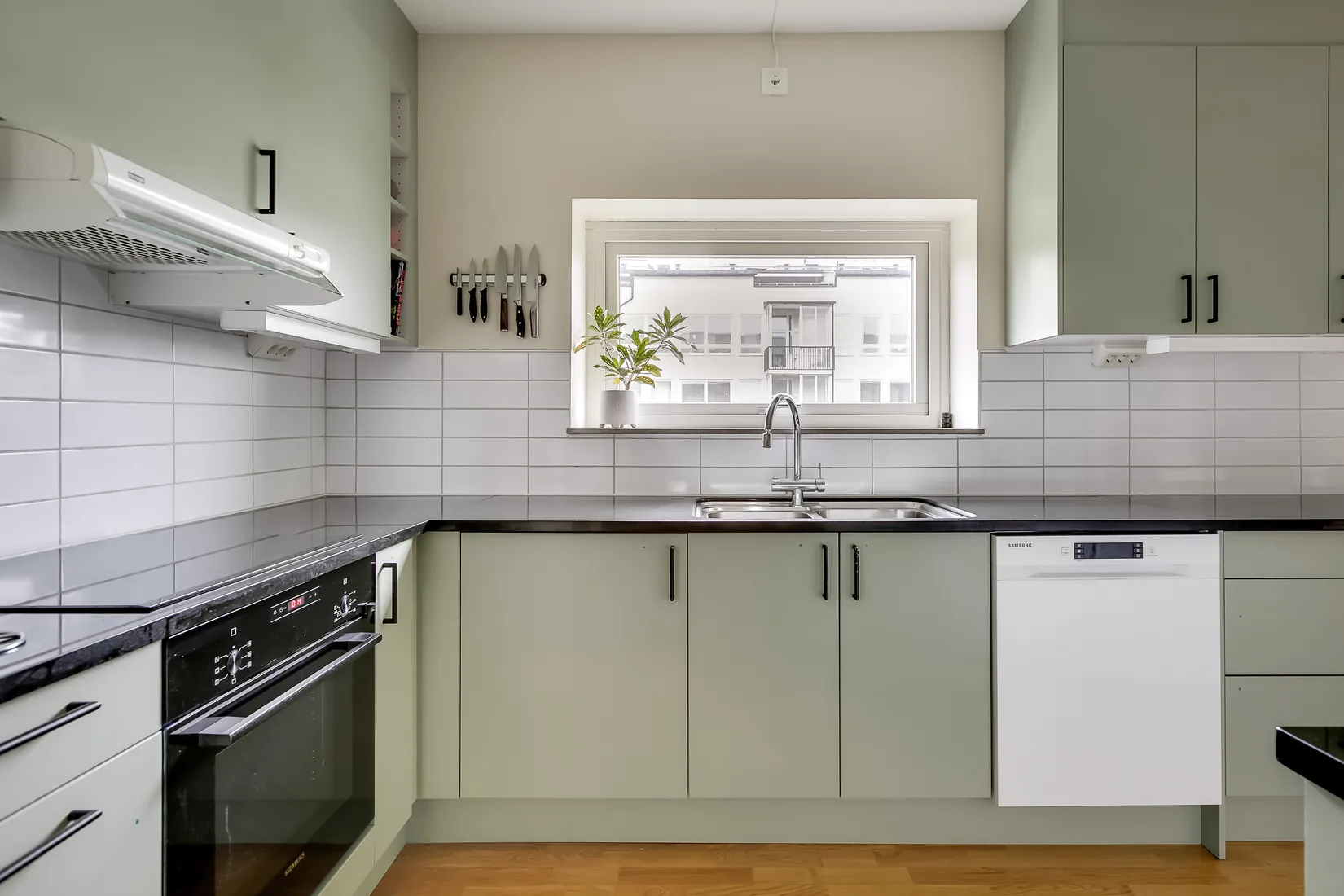 Bostadsrätt, Ågesta Broväg 46, 3 tr, Farsta, Stockholm