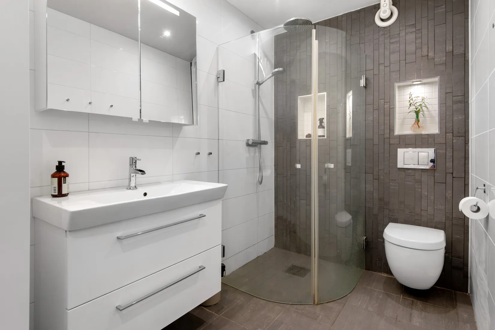 Bostadsrätt, Bergsgatan 3, Gustavsberg Kvarnberget, Värmdö