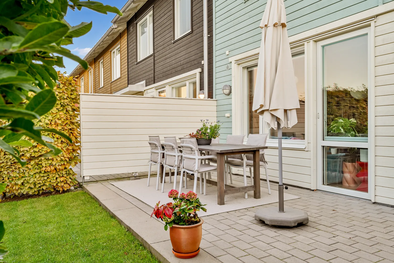 Radhus, Odlarstråket 19, Eds Allé, Upplands Väsby