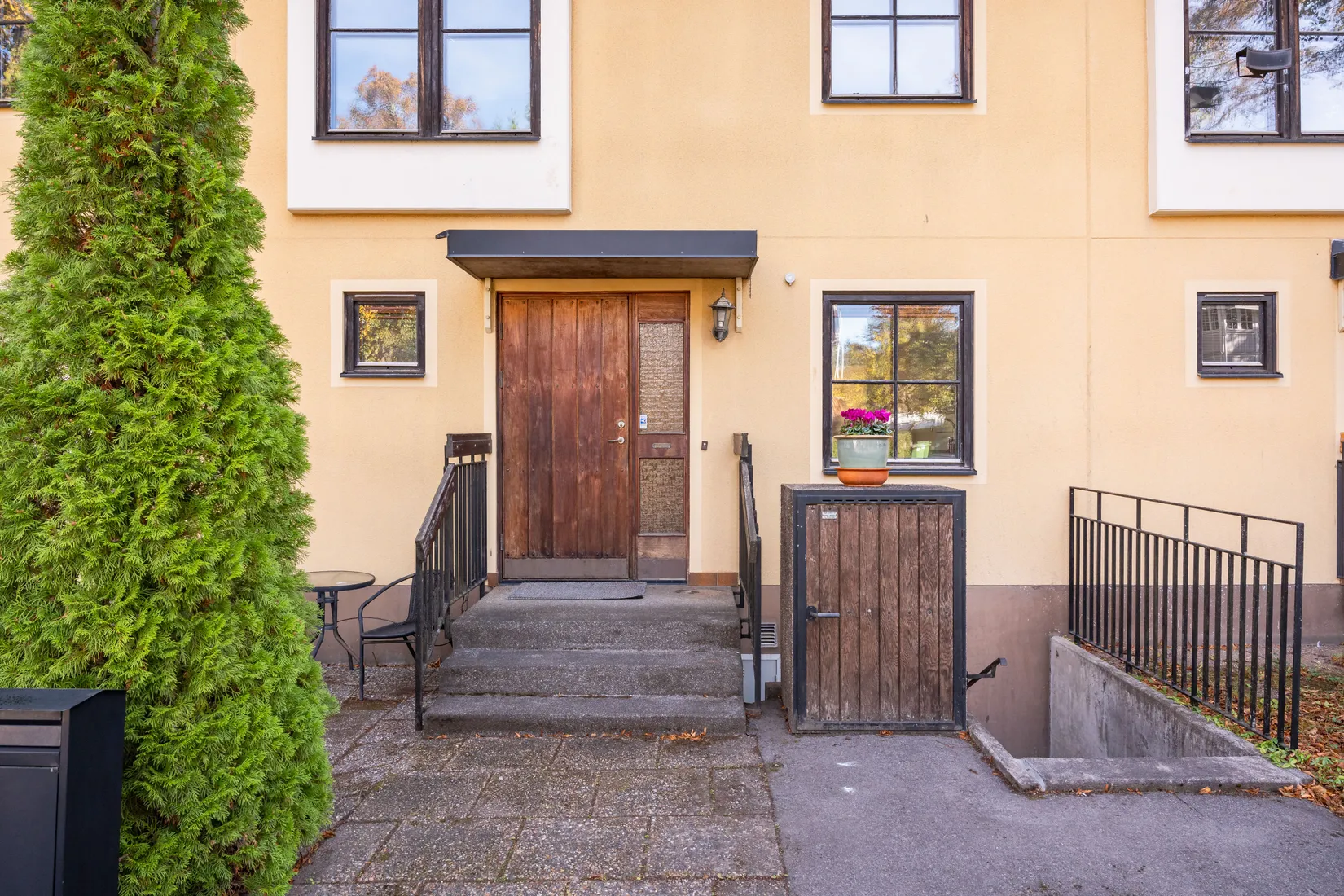 Radhus, Odensgatan 9B, Kneippen, Norrköping