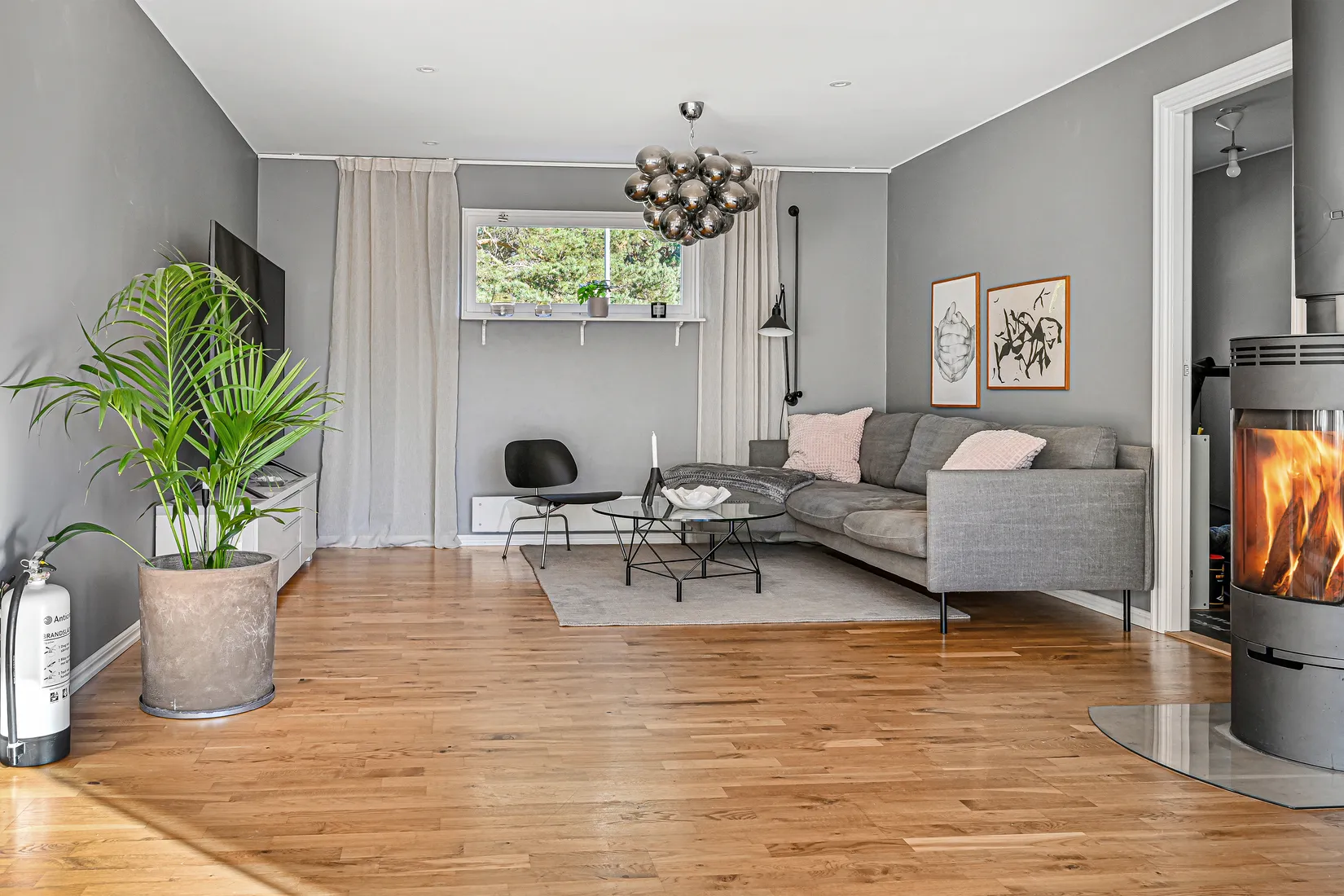 Radhus, Sleipnervägen 26, Sjukyrkoberget, Upplands Väsby