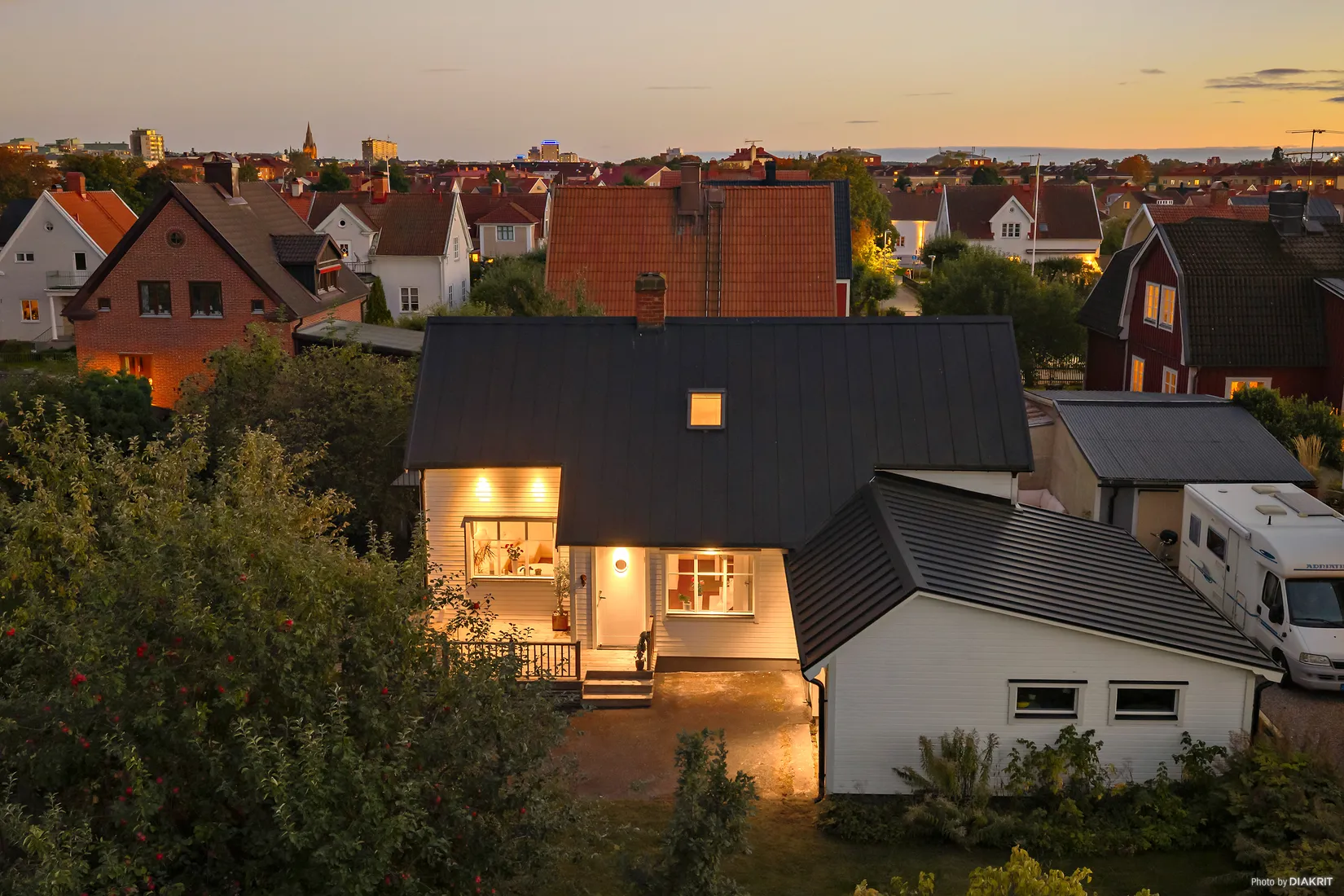 Villa, Brogatan 25, Holmen, Örebro