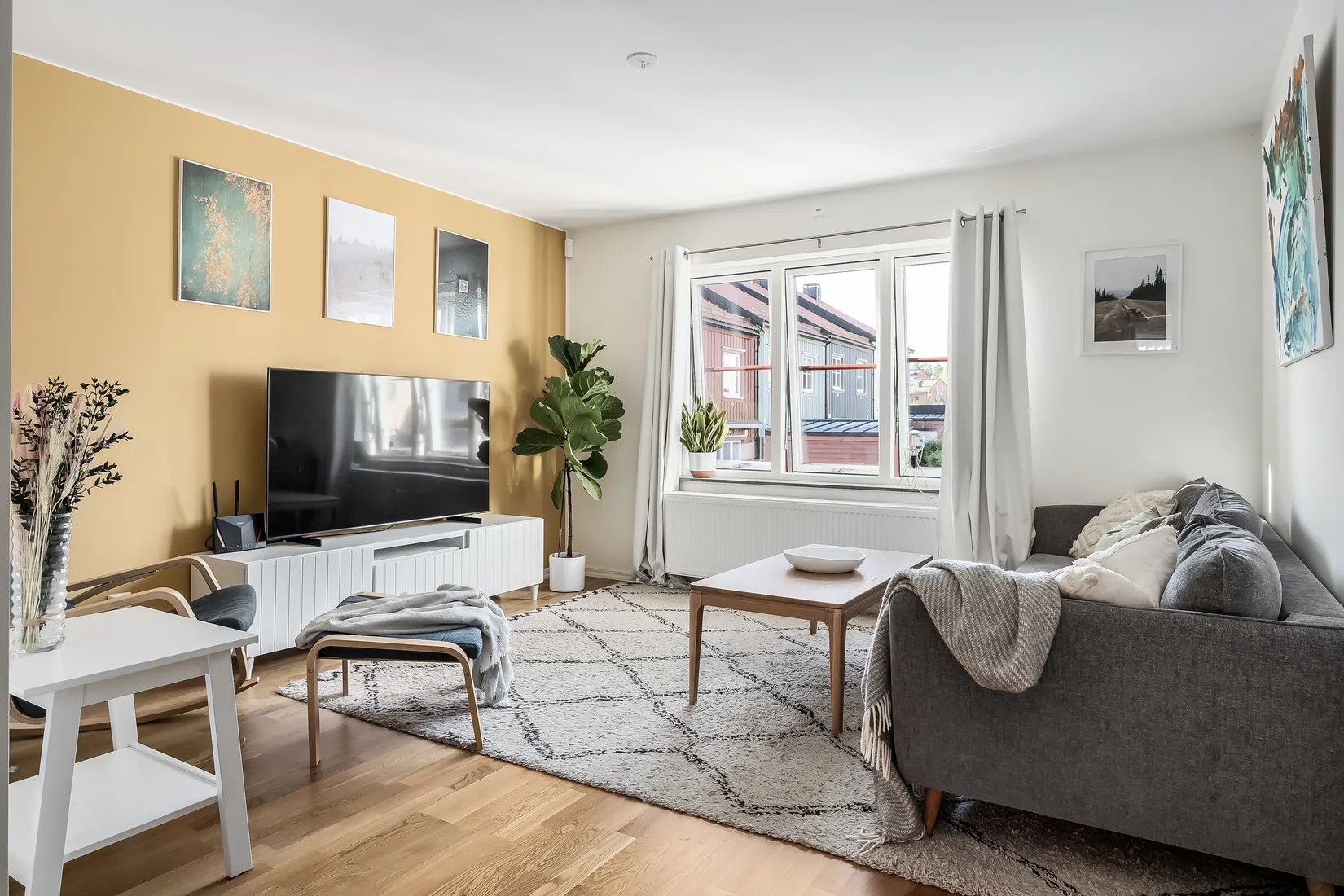 Radhus, Kolonilottsvägen 93, Lillgården, Haninge