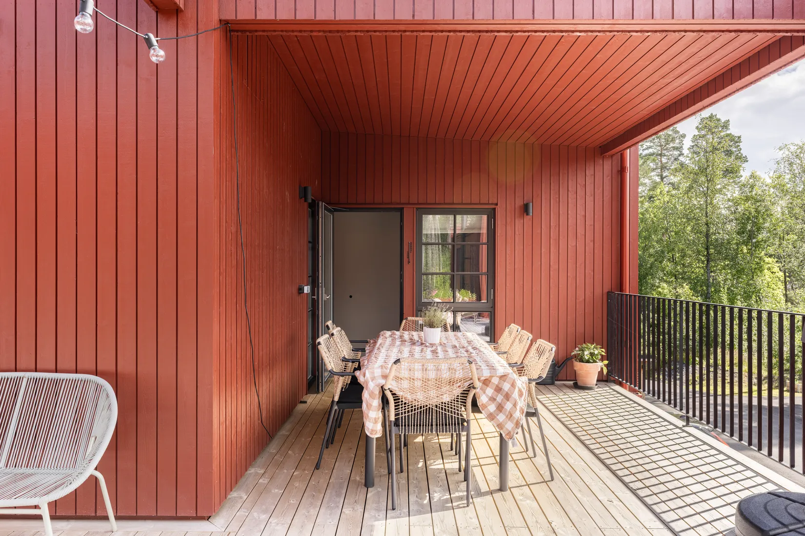 Villa, Guldvingestigen 5, Karlslund, Östersund