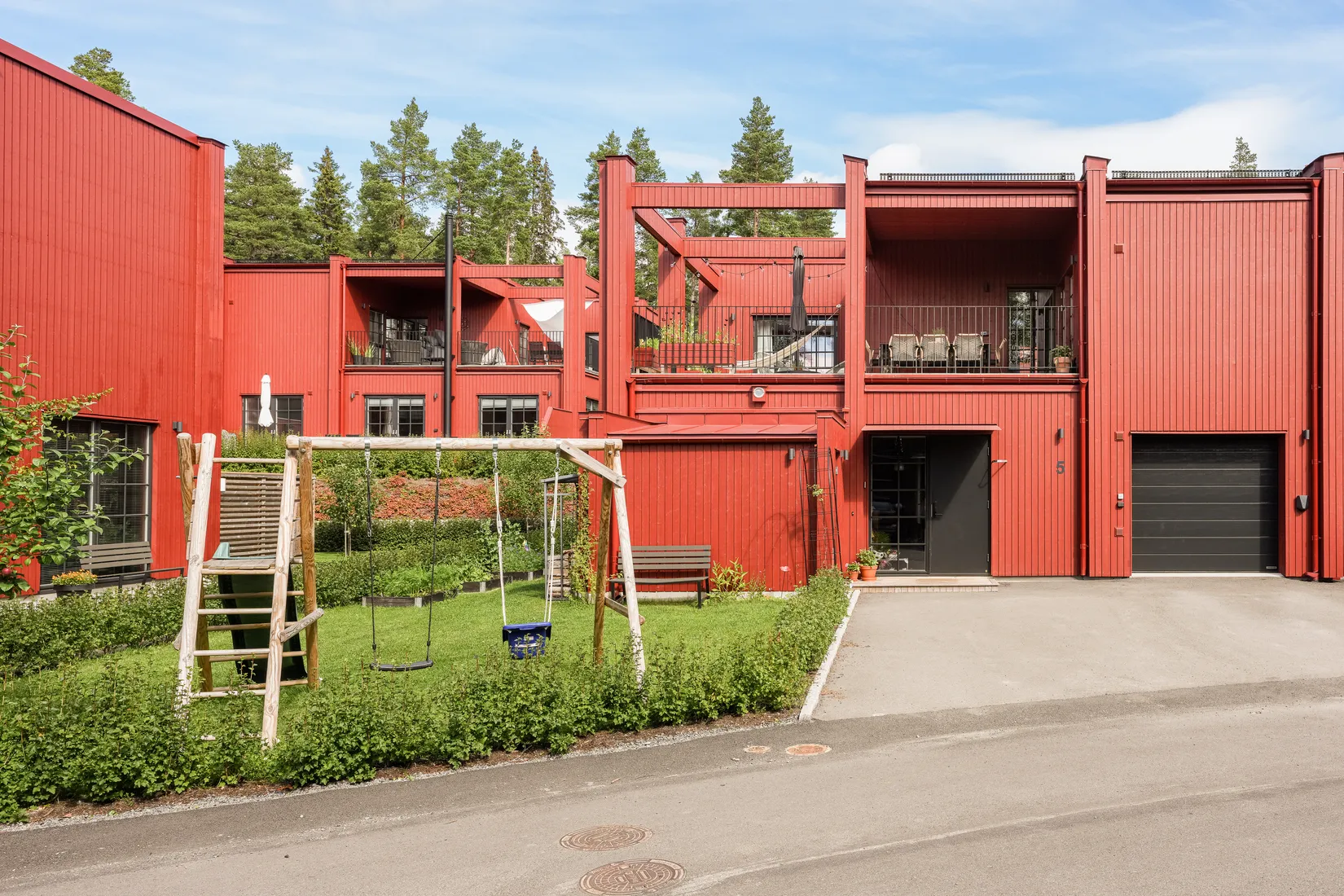 Villa, Guldvingestigen 5, Karlslund, Östersund