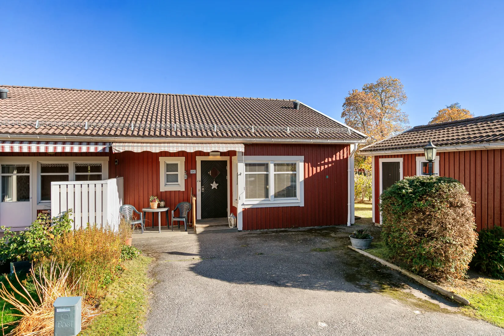 Radhus, Laxgången 52C, Gävle