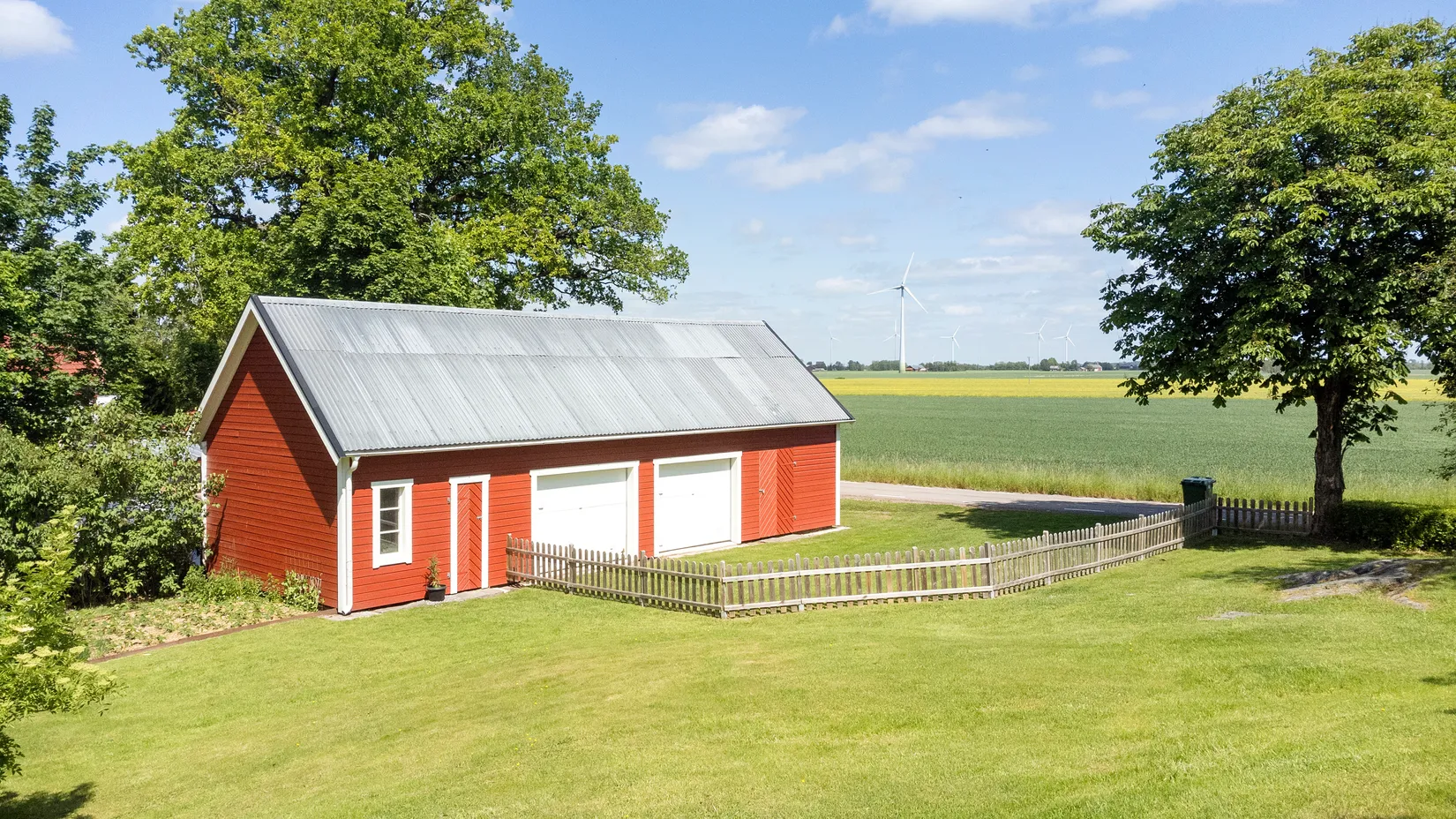 Villa, Skarstad Kyrkskolan 1, Vara
