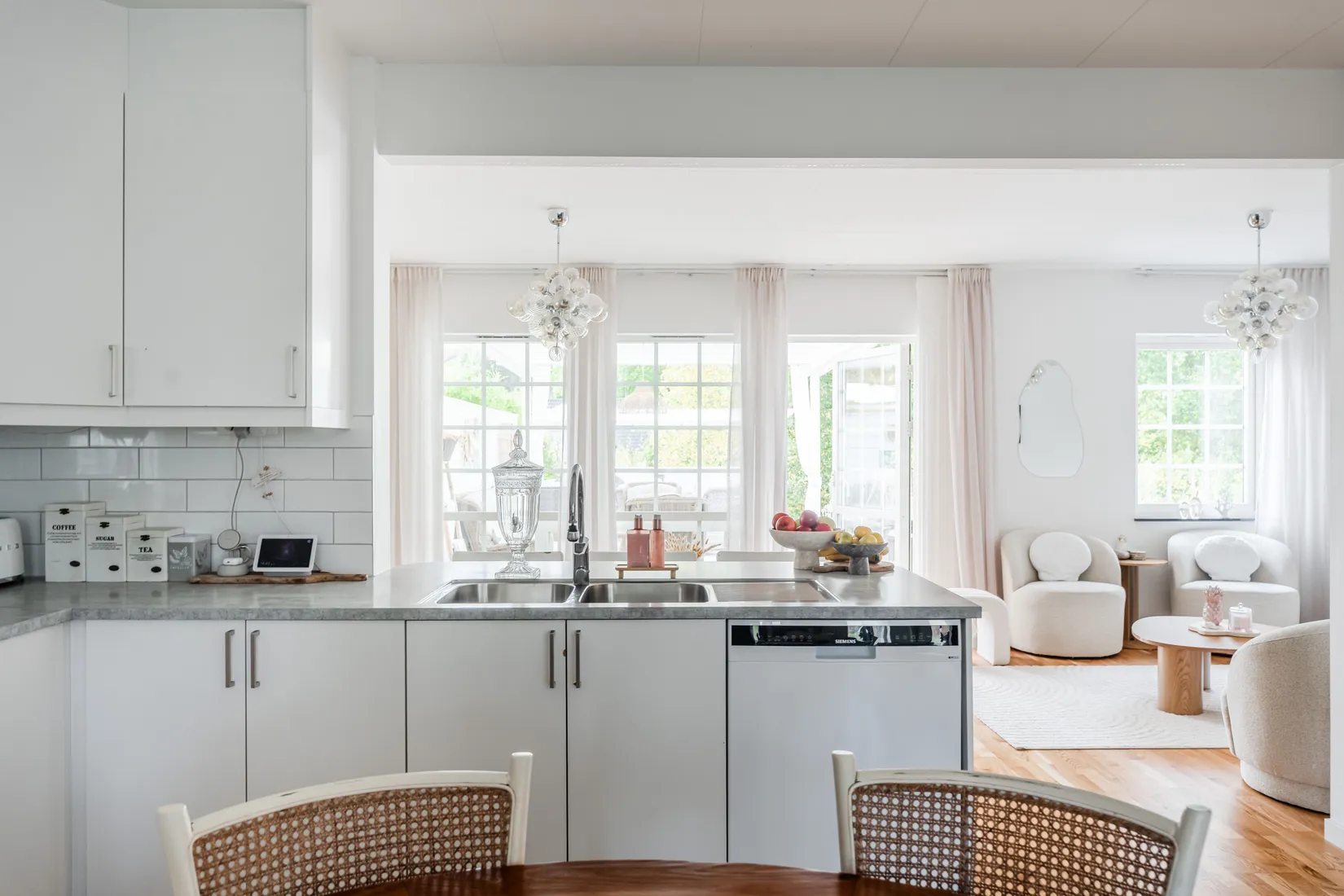 Radhus, Vaksala-Lunda 82C, Jälla, Uppsala