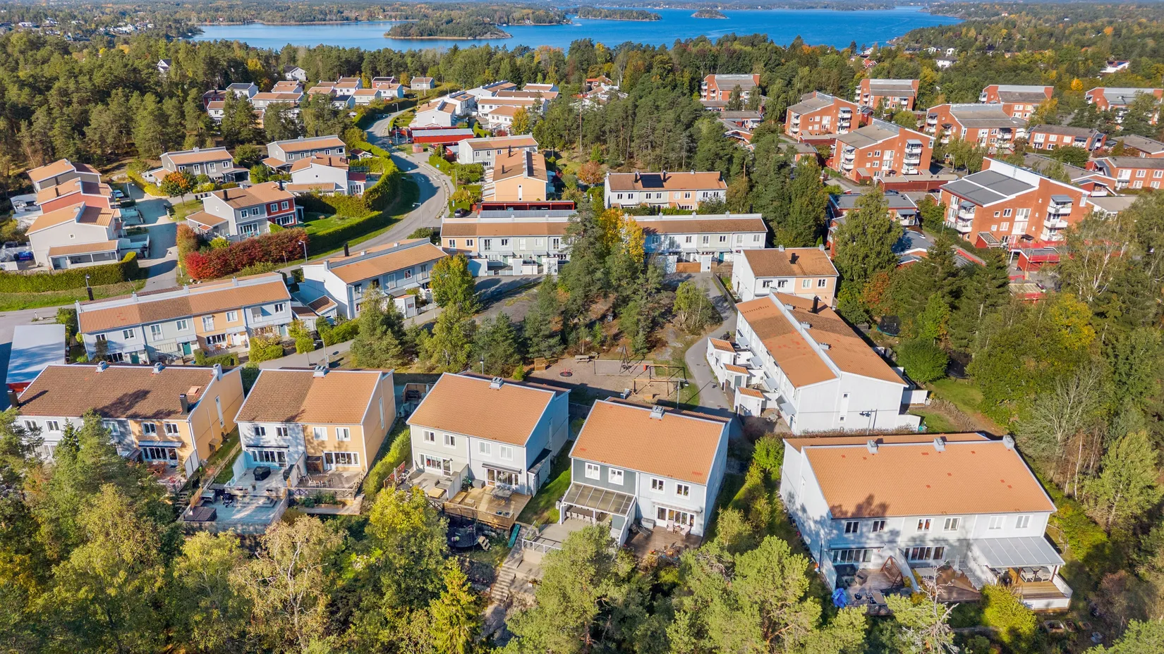 Radhus, Äppelblomsvägen 119, Torshäll, Värmdö
