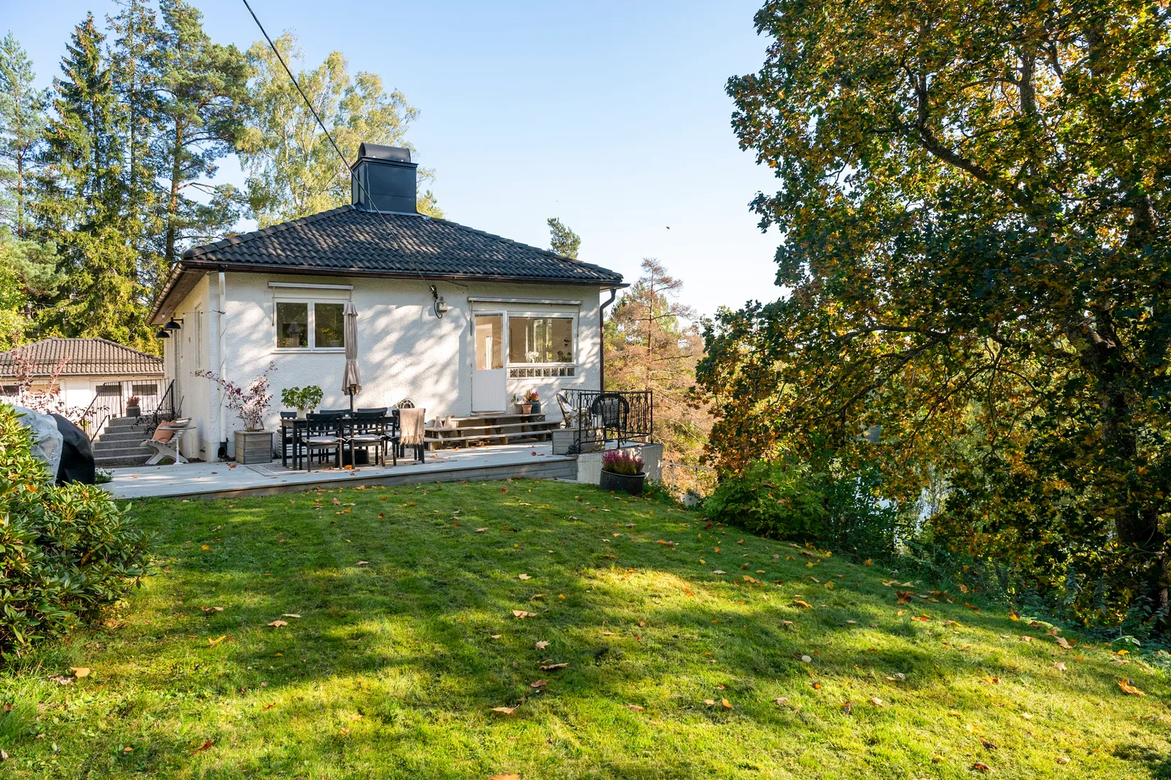 Villa, Krönvägen 10, Insjön, Nacka