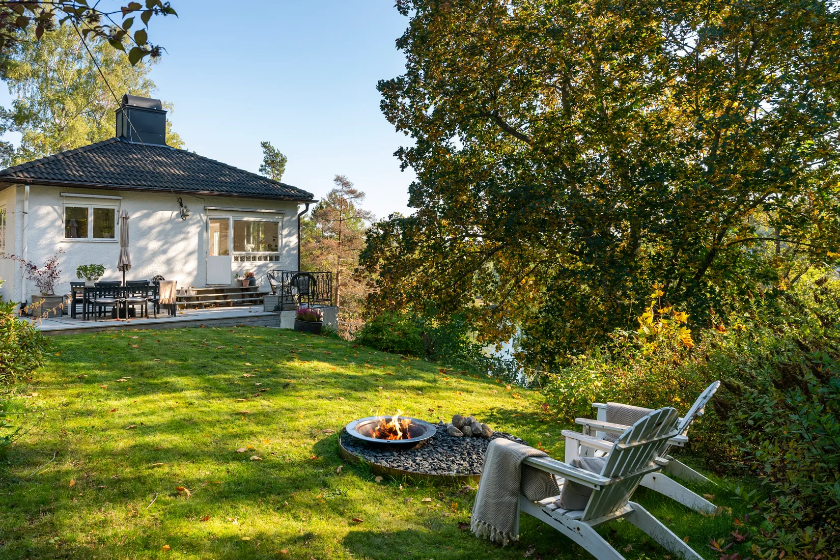 Villa, Krönvägen 10, Insjön, Nacka