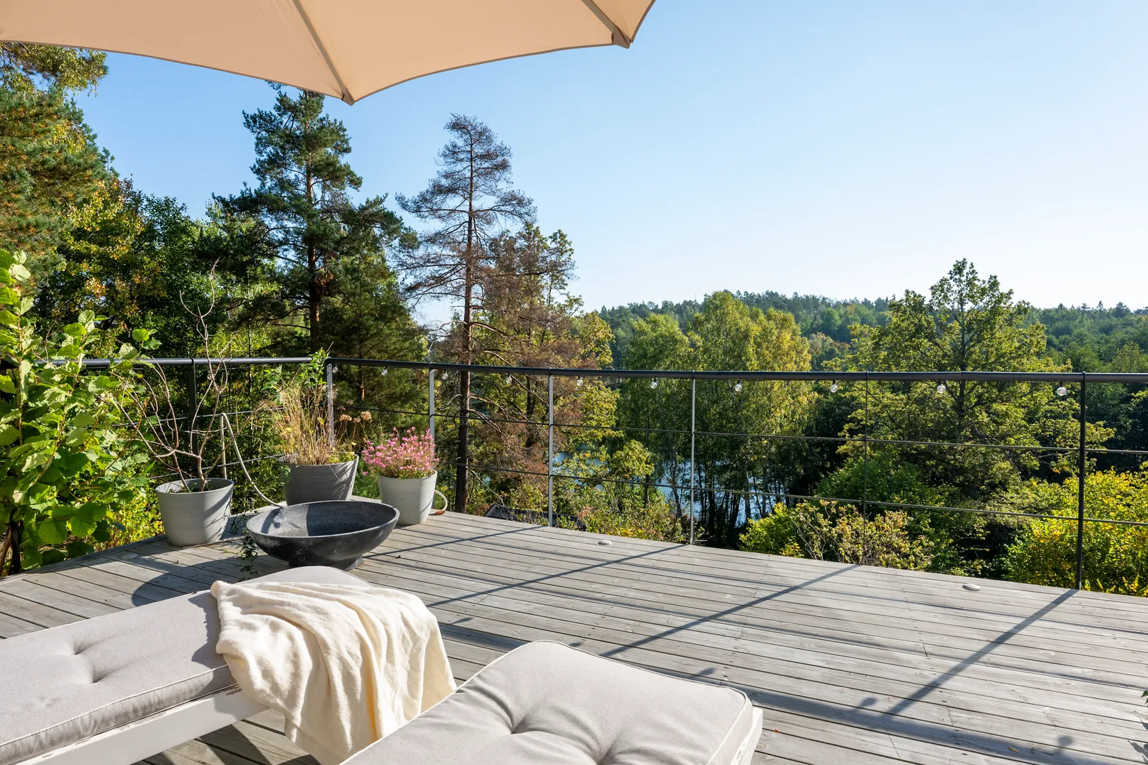 Villa, Krönvägen 10, Insjön, Nacka