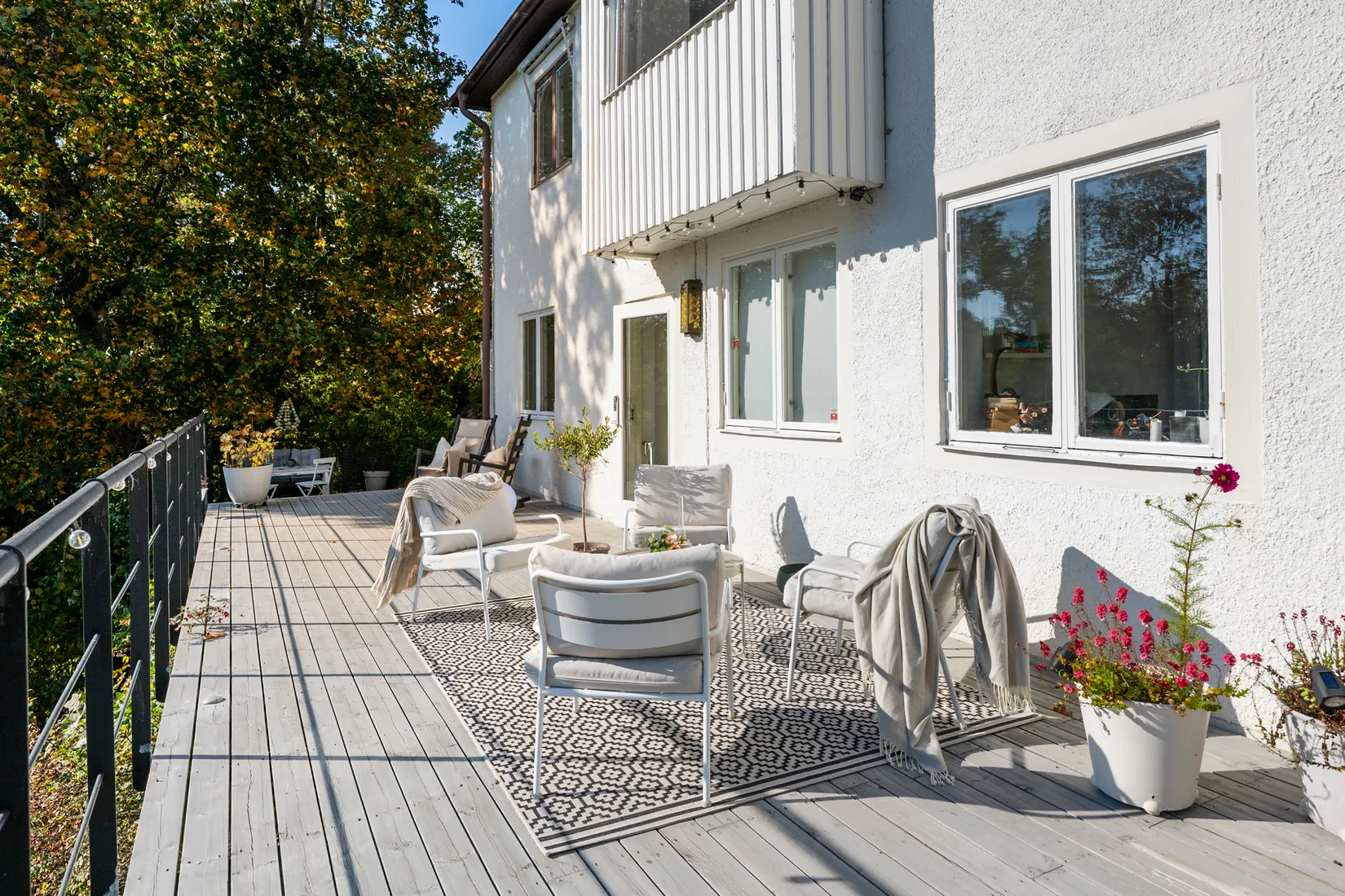 Villa, Krönvägen 10, Insjön, Nacka