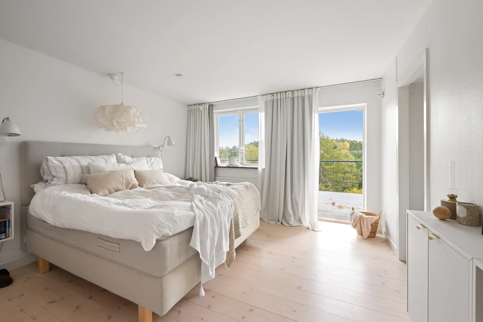 Villa, Krönvägen 10, Insjön, Nacka