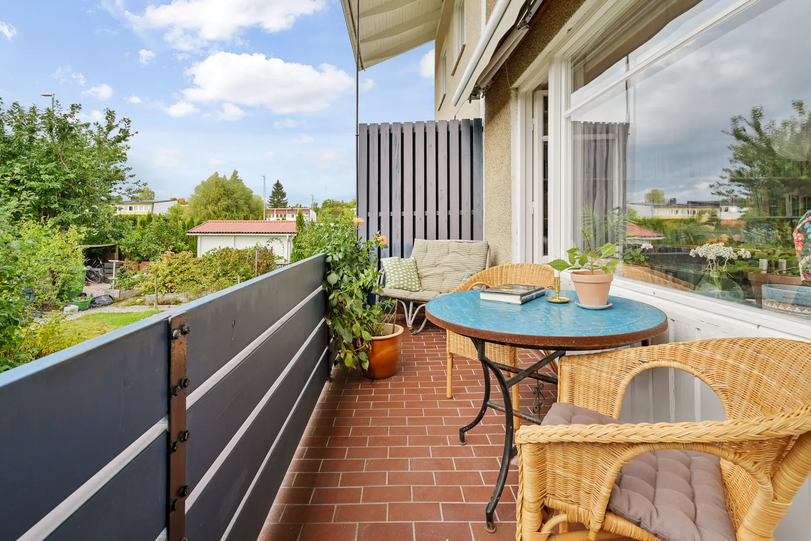Radhus, Lövåsvägen 28, Helenelund, Sollentuna