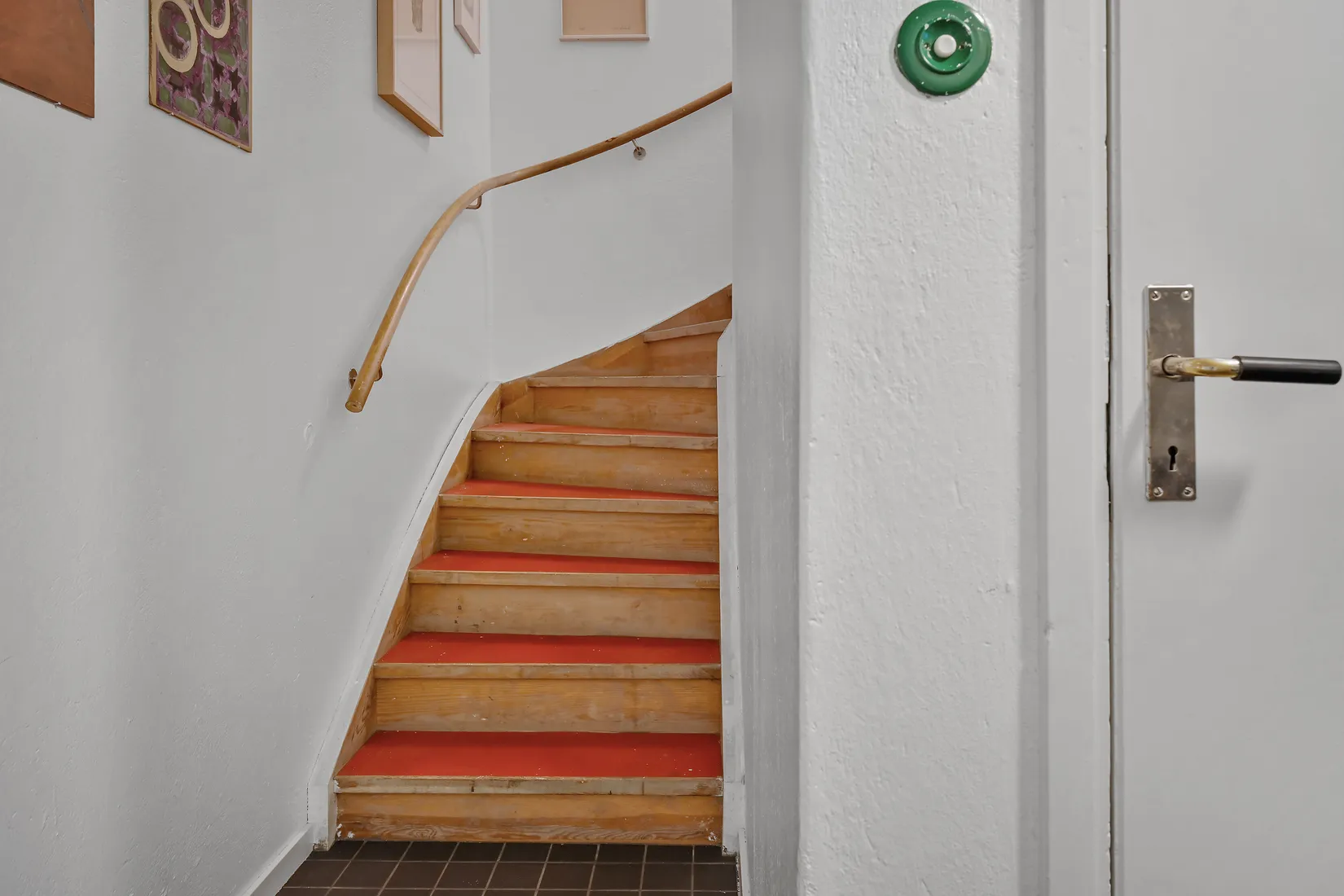 Radhus, Lövåsvägen 28, Helenelund, Sollentuna