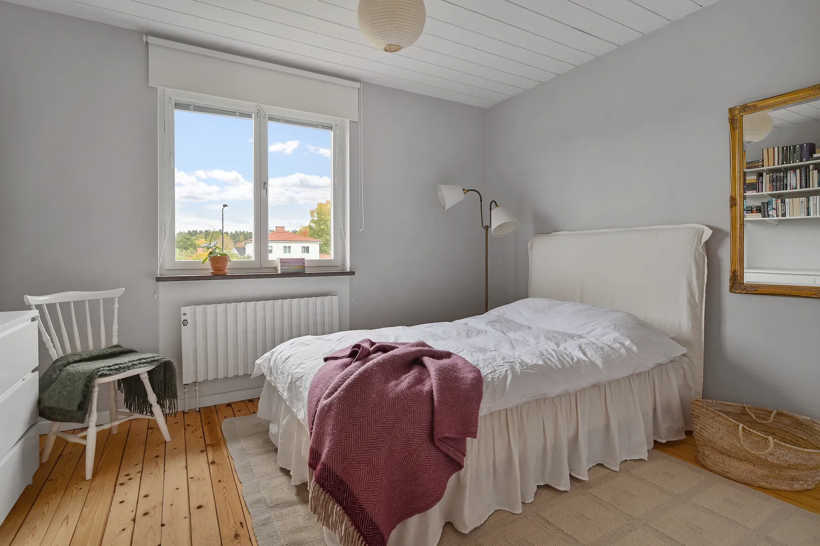 Radhus, Lövåsvägen 28, Helenelund, Sollentuna