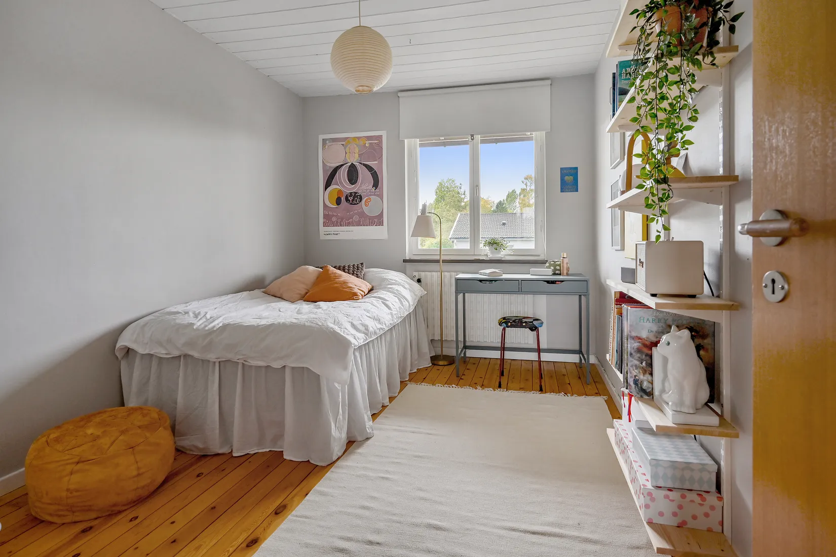 Radhus, Lövåsvägen 28, Helenelund, Sollentuna