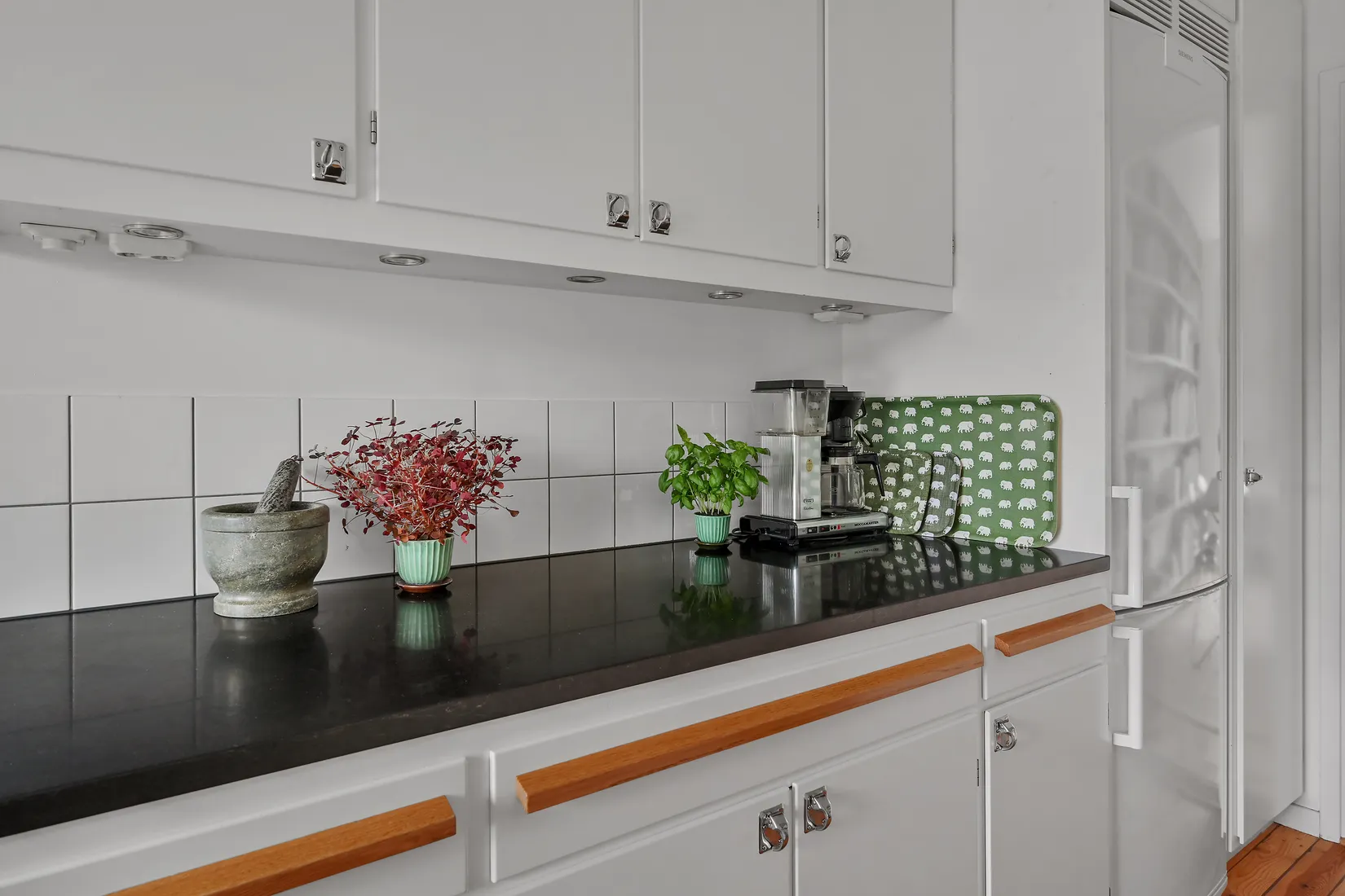 Radhus, Lövåsvägen 28, Helenelund, Sollentuna