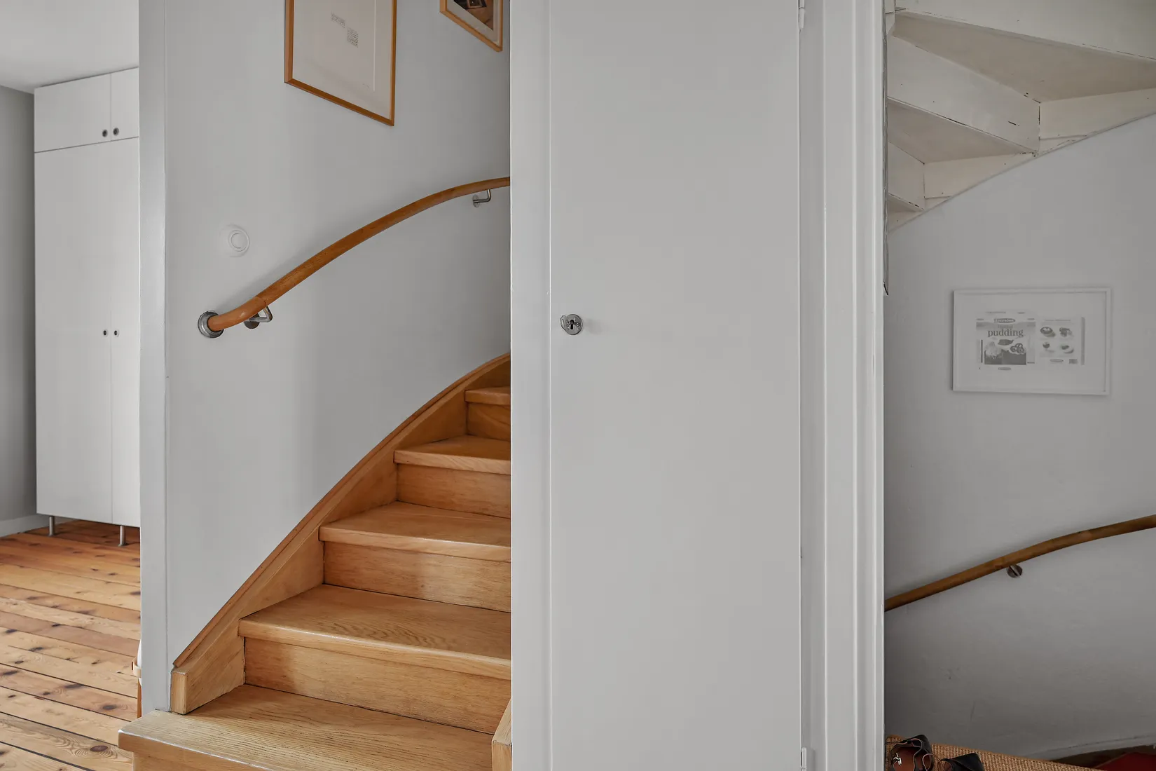 Radhus, Lövåsvägen 28, Helenelund, Sollentuna
