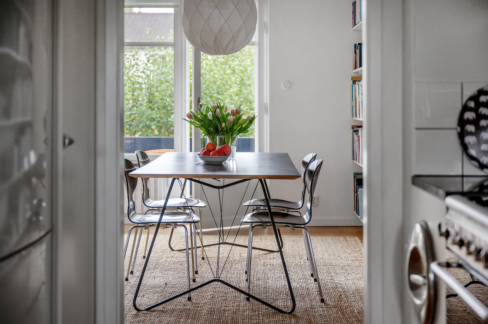Radhus, Lövåsvägen 28, Helenelund, Sollentuna