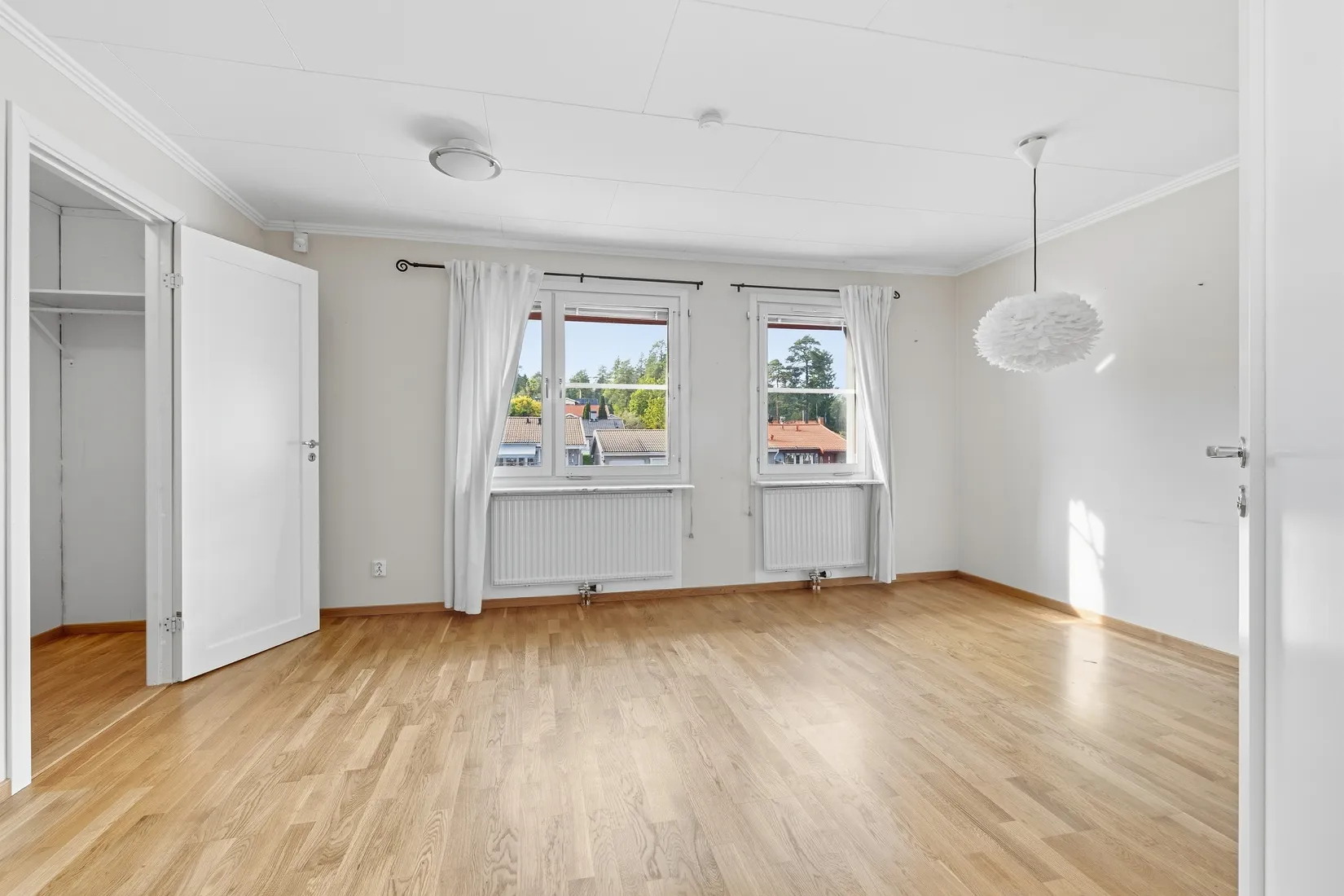 Radhus, Rosenhillsvägen 55, Bollstanäs, Upplands Väsby