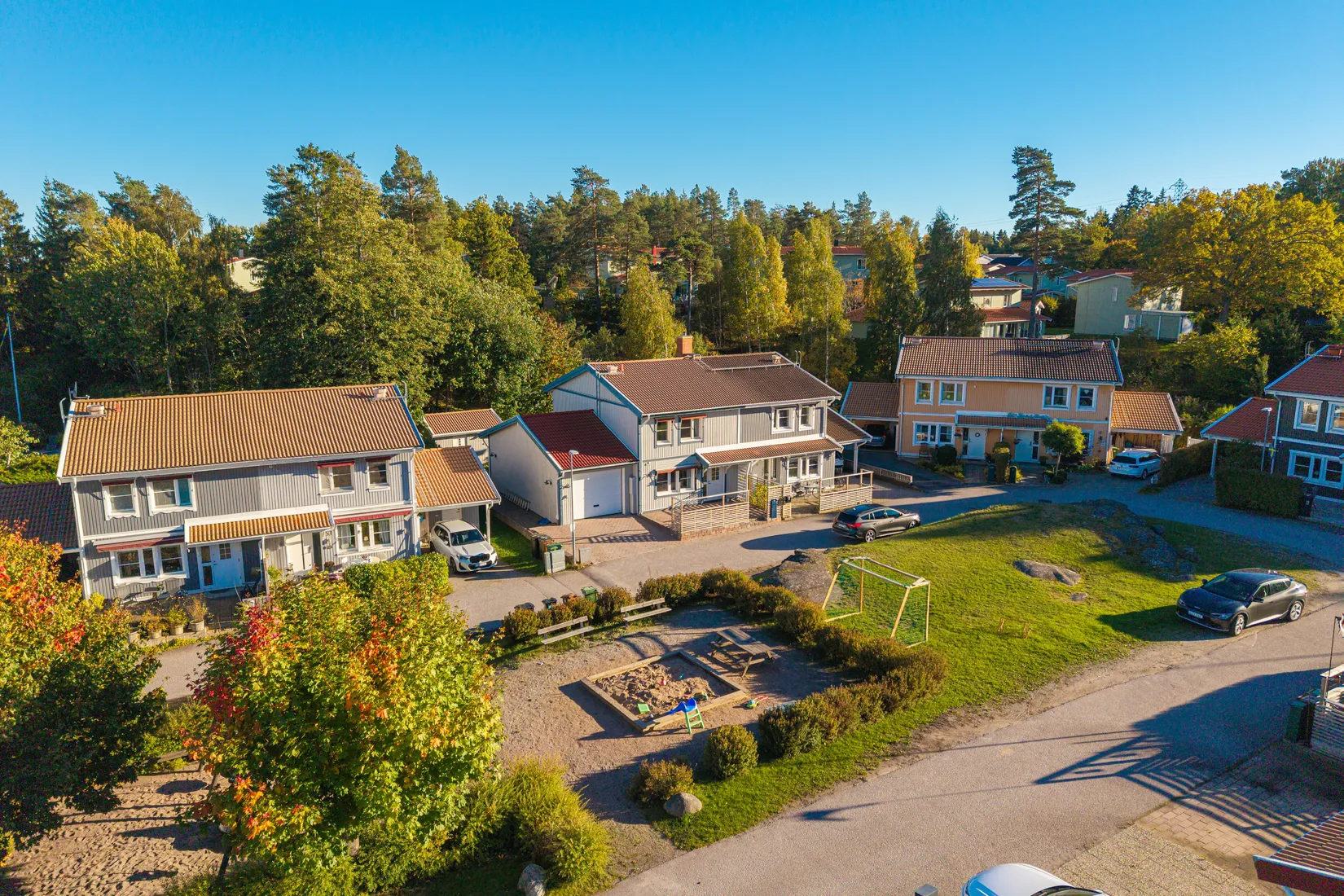 Radhus, Rosenhillsvägen 55, Bollstanäs, Upplands Väsby