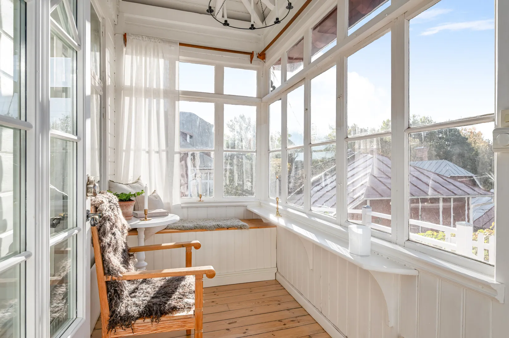Villa, Hälsogatan 4, Centralt, Mjölby