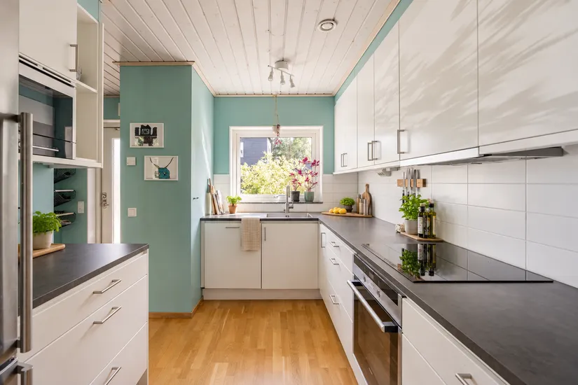 Radhus, Trollskogsvägen 12, Västra Balingsnäs, Huddinge
